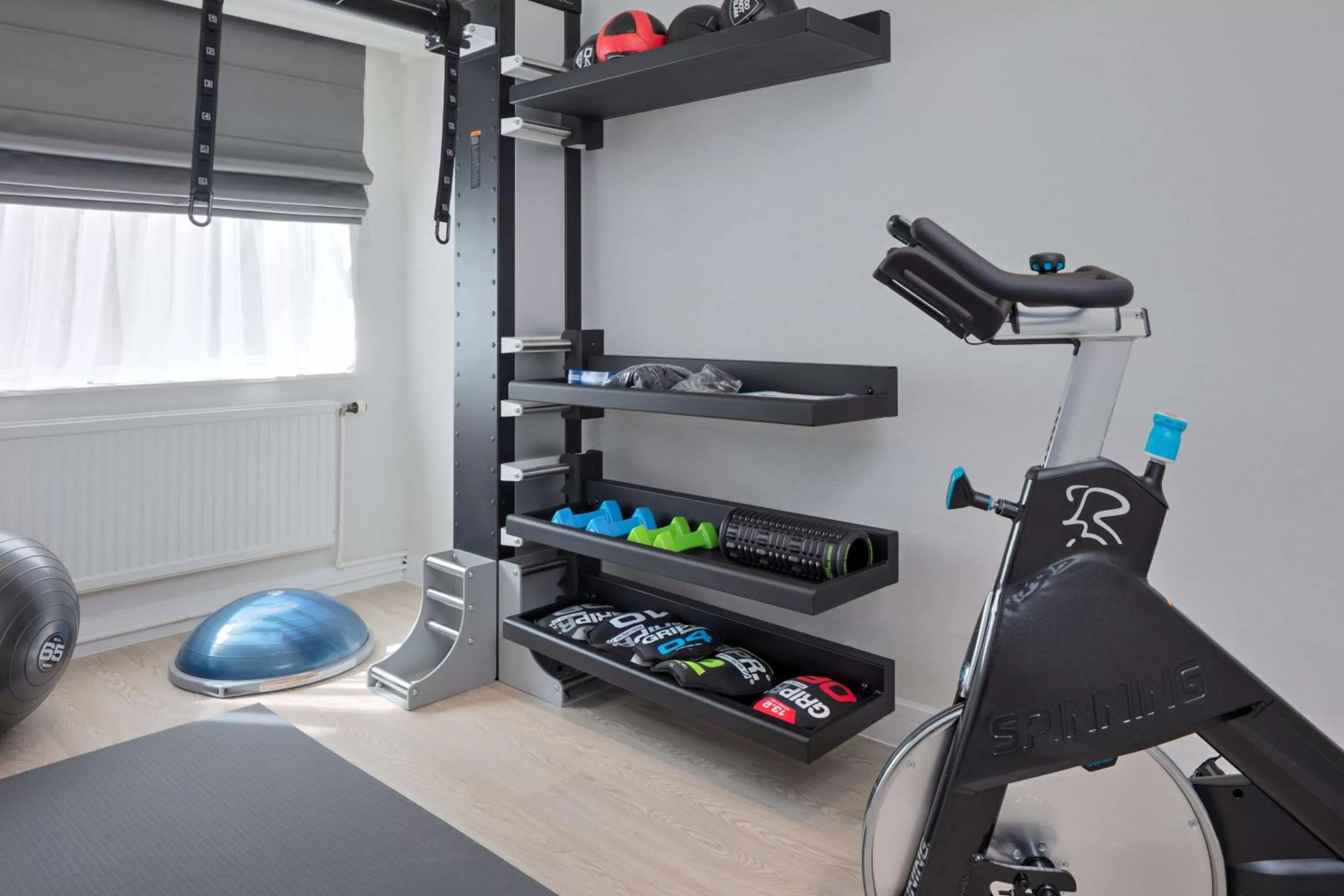 Photo of the whole room in DoubleTree by Hilton London Elstree