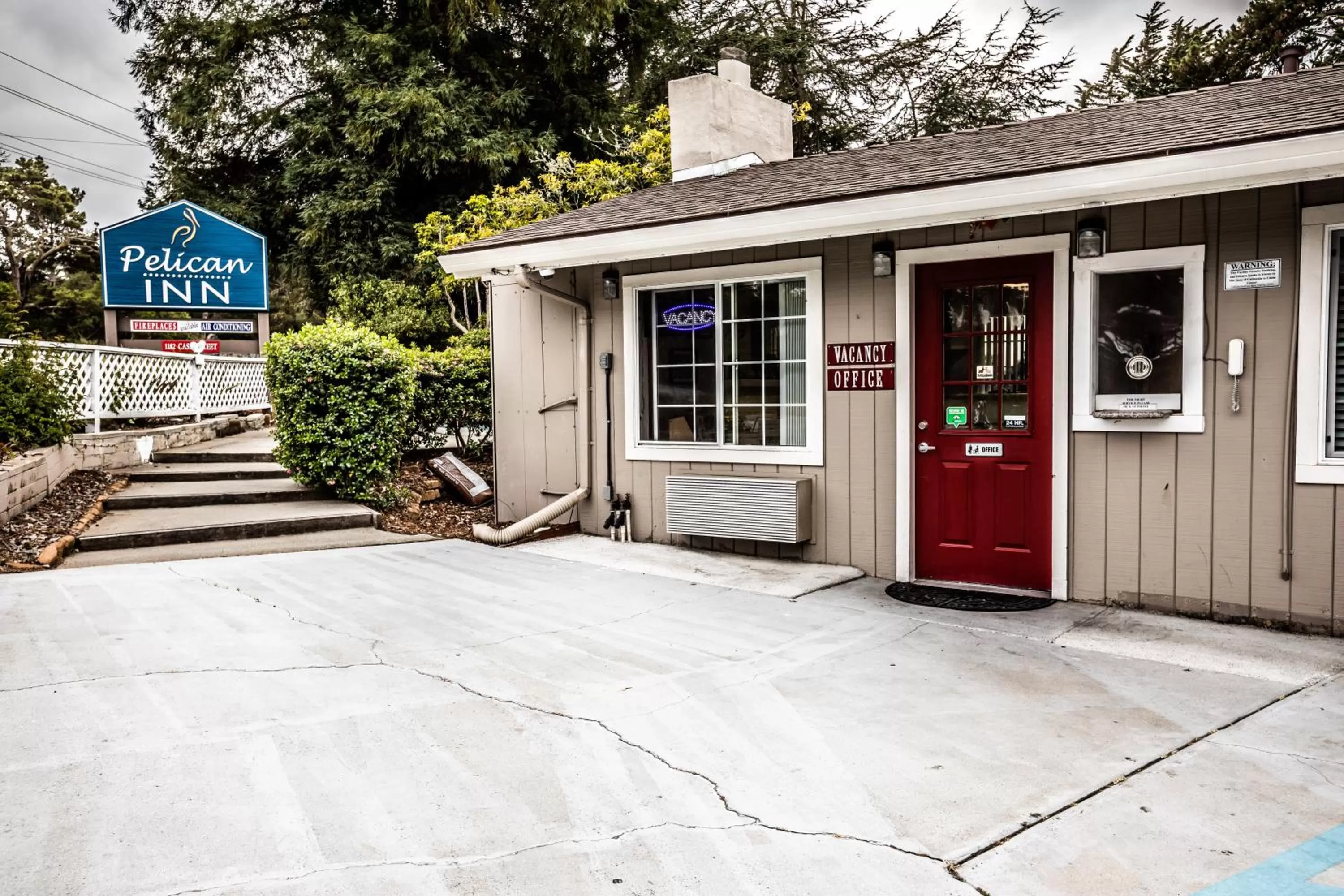 Property logo or sign in Pelican Inn