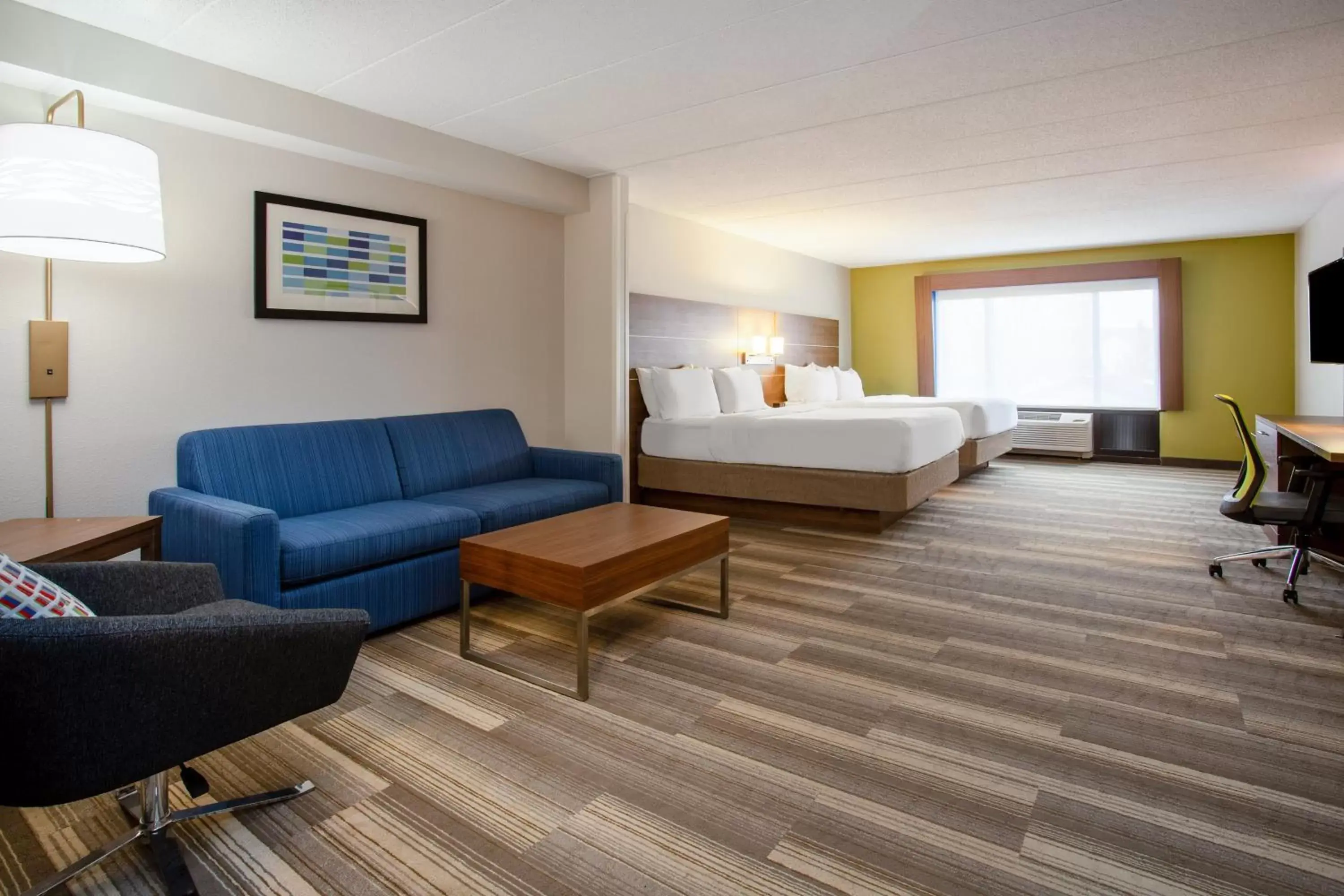 Photo of the whole room in Holiday Inn Express Hotel & Suites Fort Wayne, an IHG Hotel