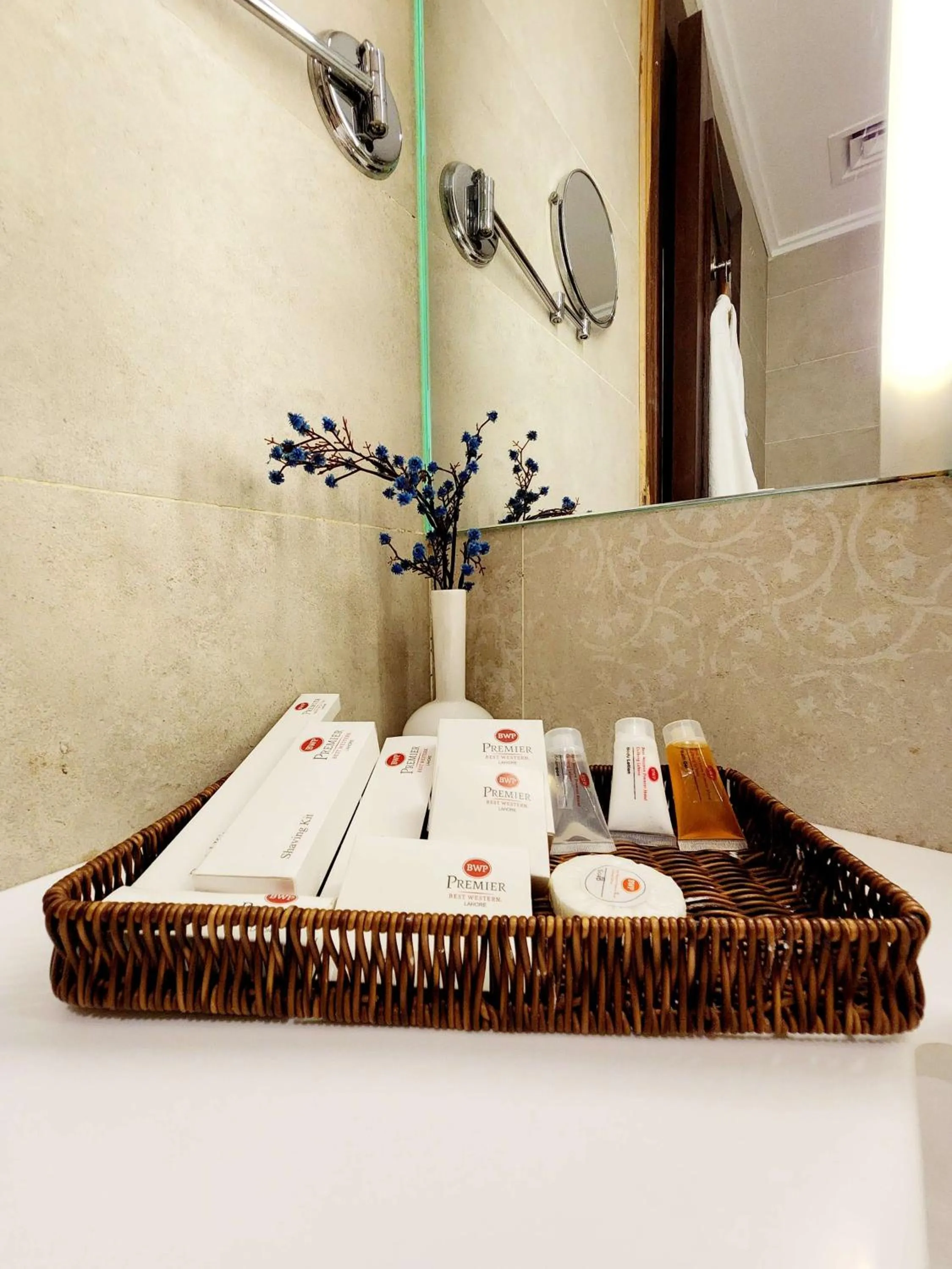 Bathroom, Bed in Best Western Premier Hotel Gulberg Lahore