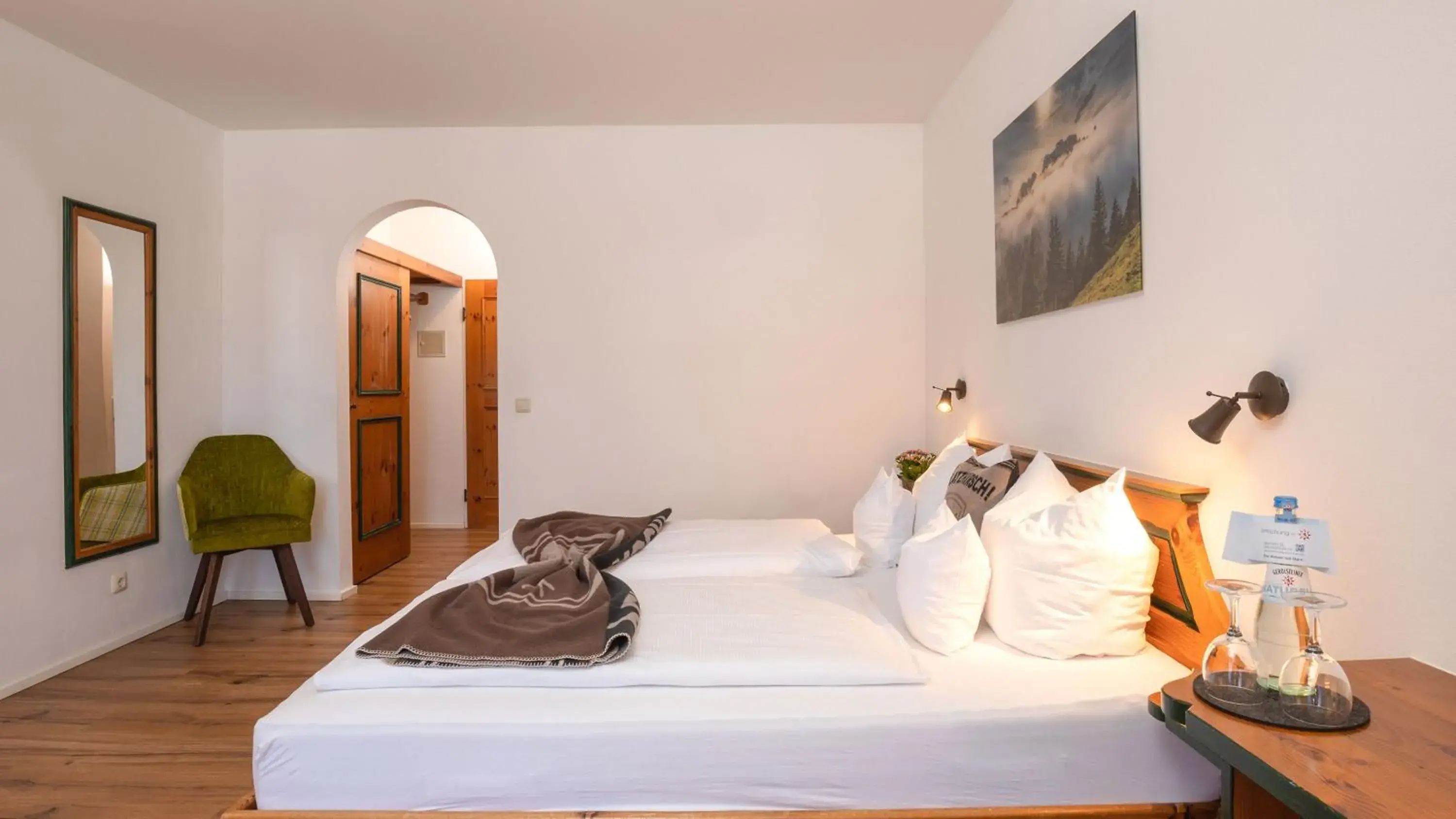 Photo of the whole room, Bed in Das Bergmayr - Chiemgauer Alpenhotel