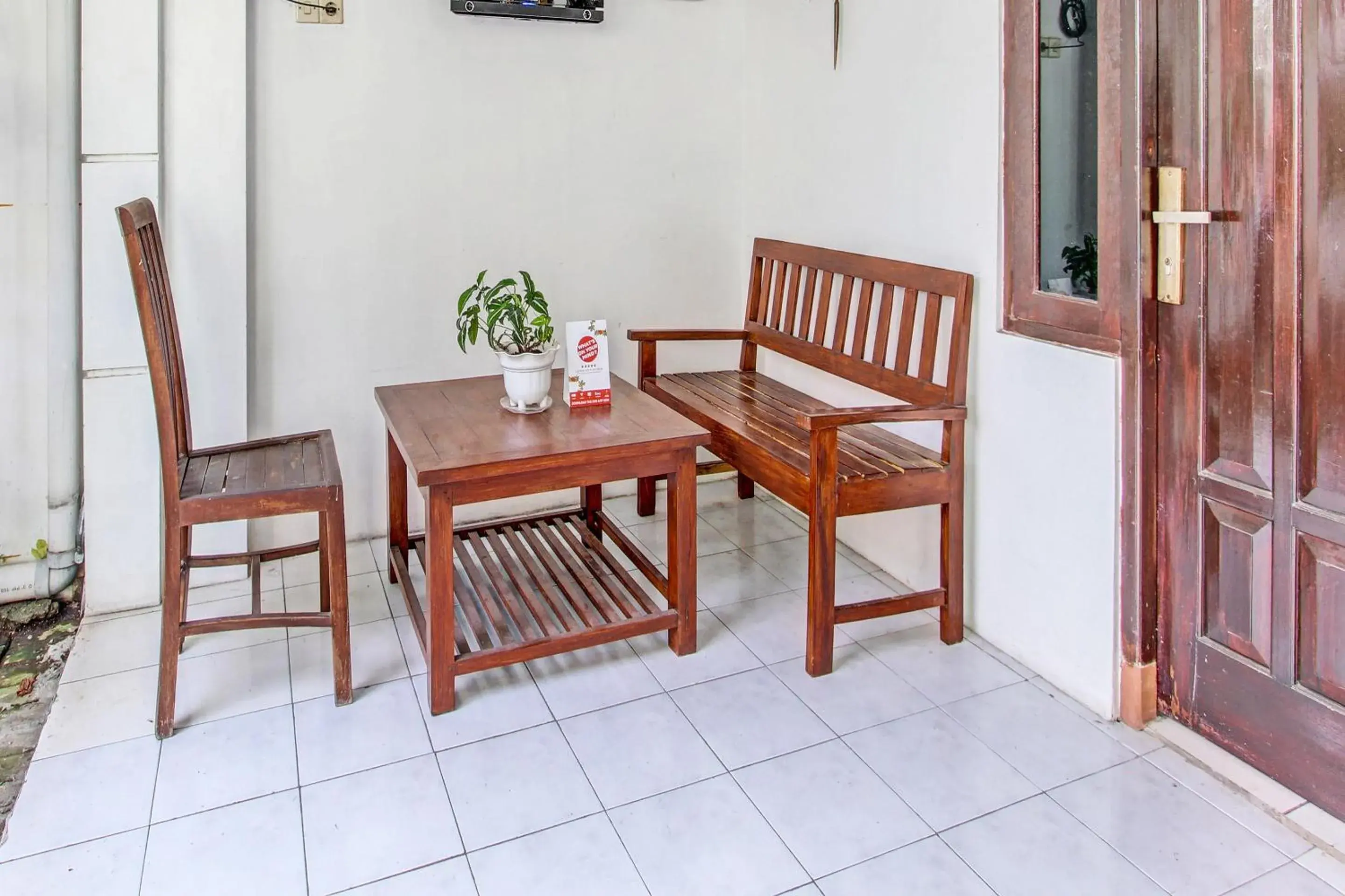 Lobby or reception, Dining Area in OYO 91803 Gita Graha Guest House Syariah