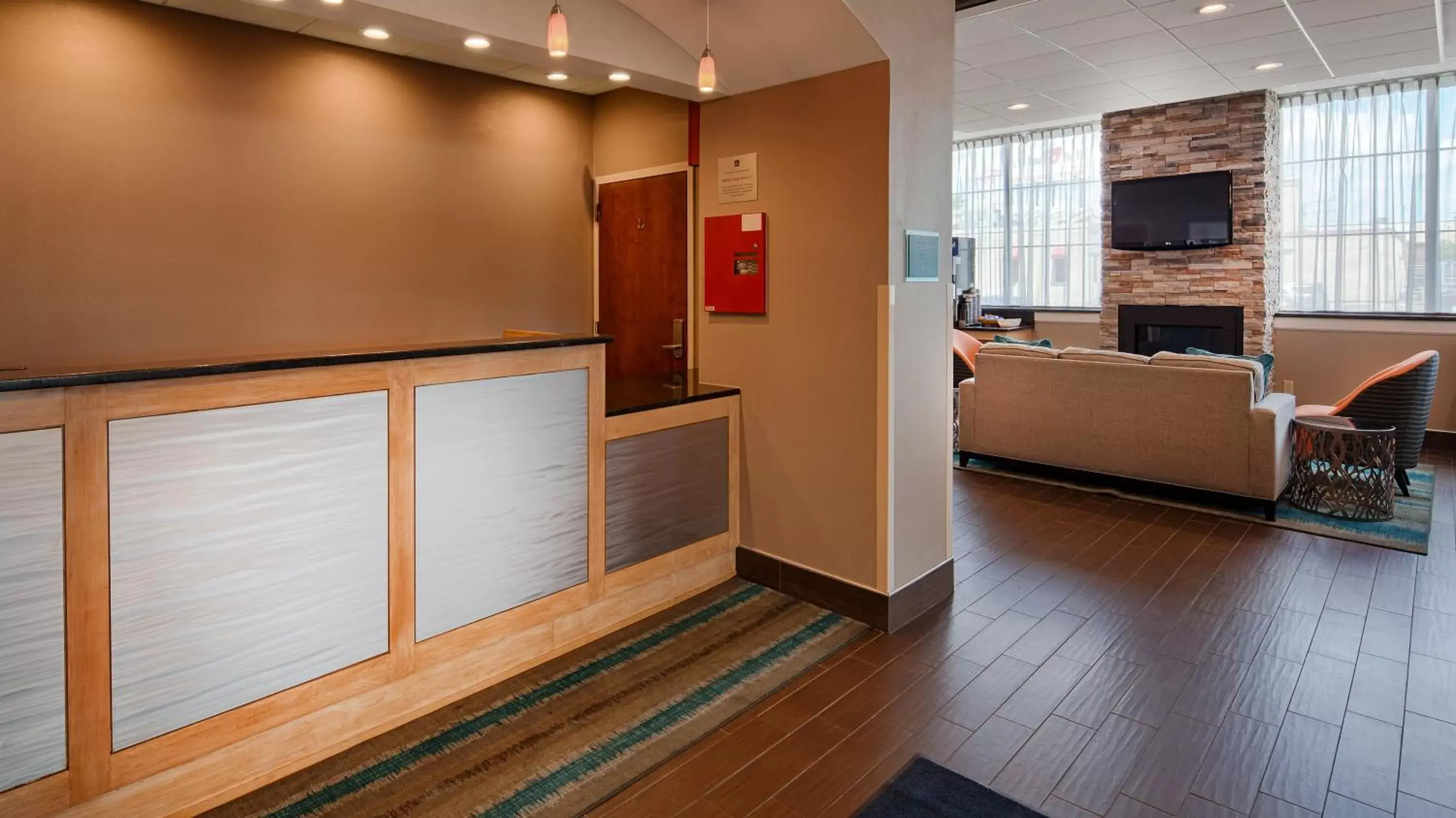 Lobby or reception, Lobby/Reception in Best Western Hartford Hotel and Suites
