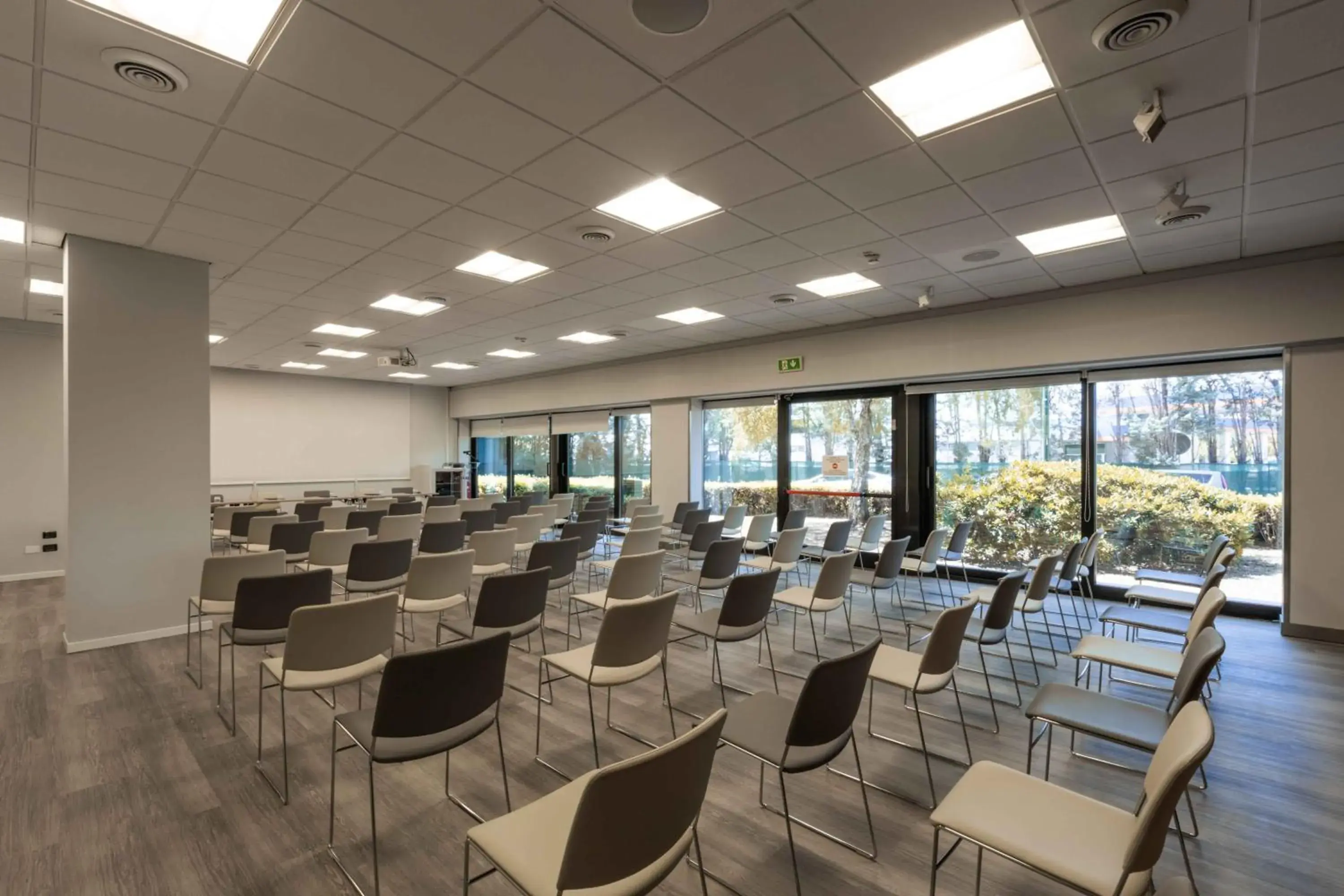 Business facilities in Belstay Venezia Mestre