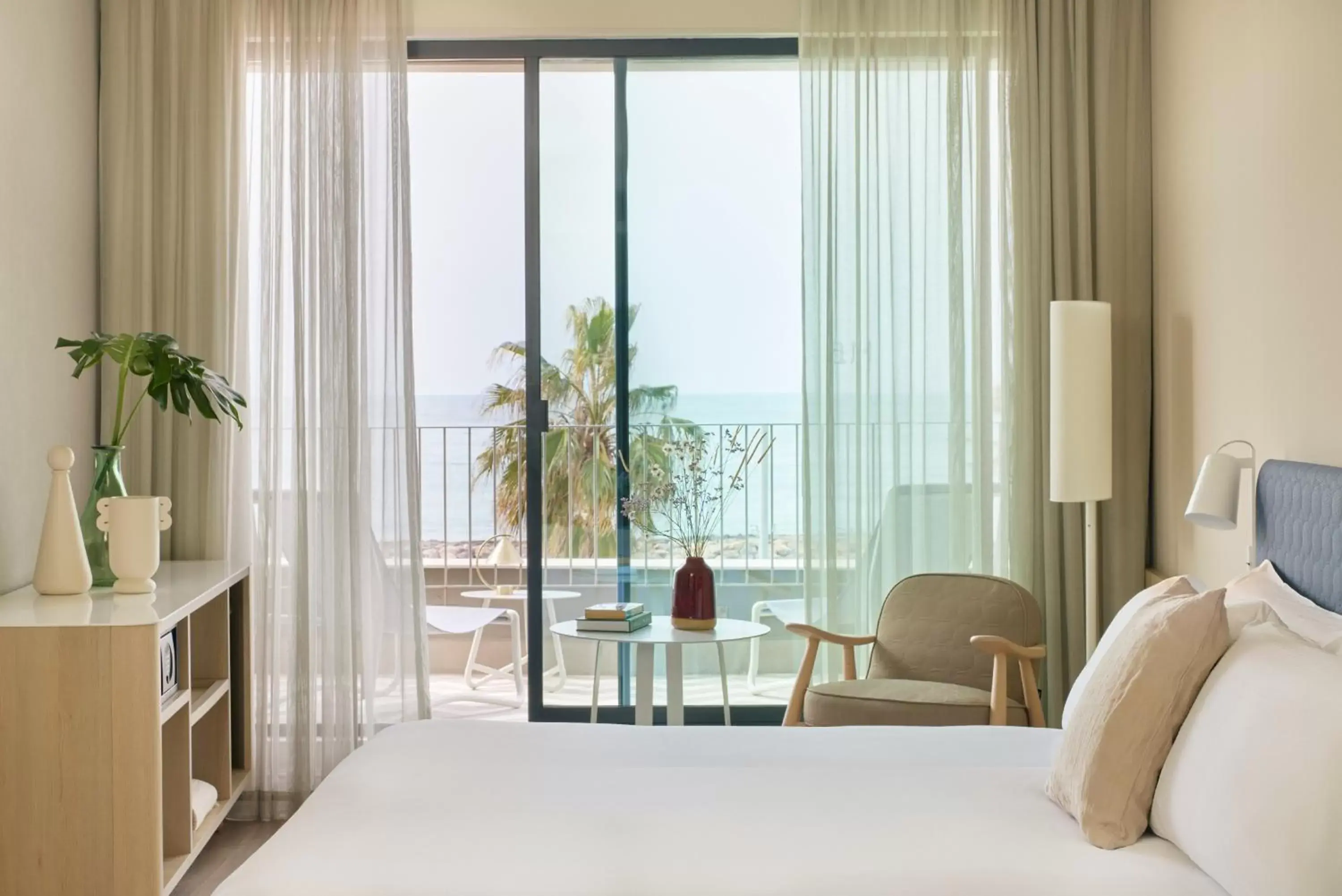 Bed in ME Sitges Terramar