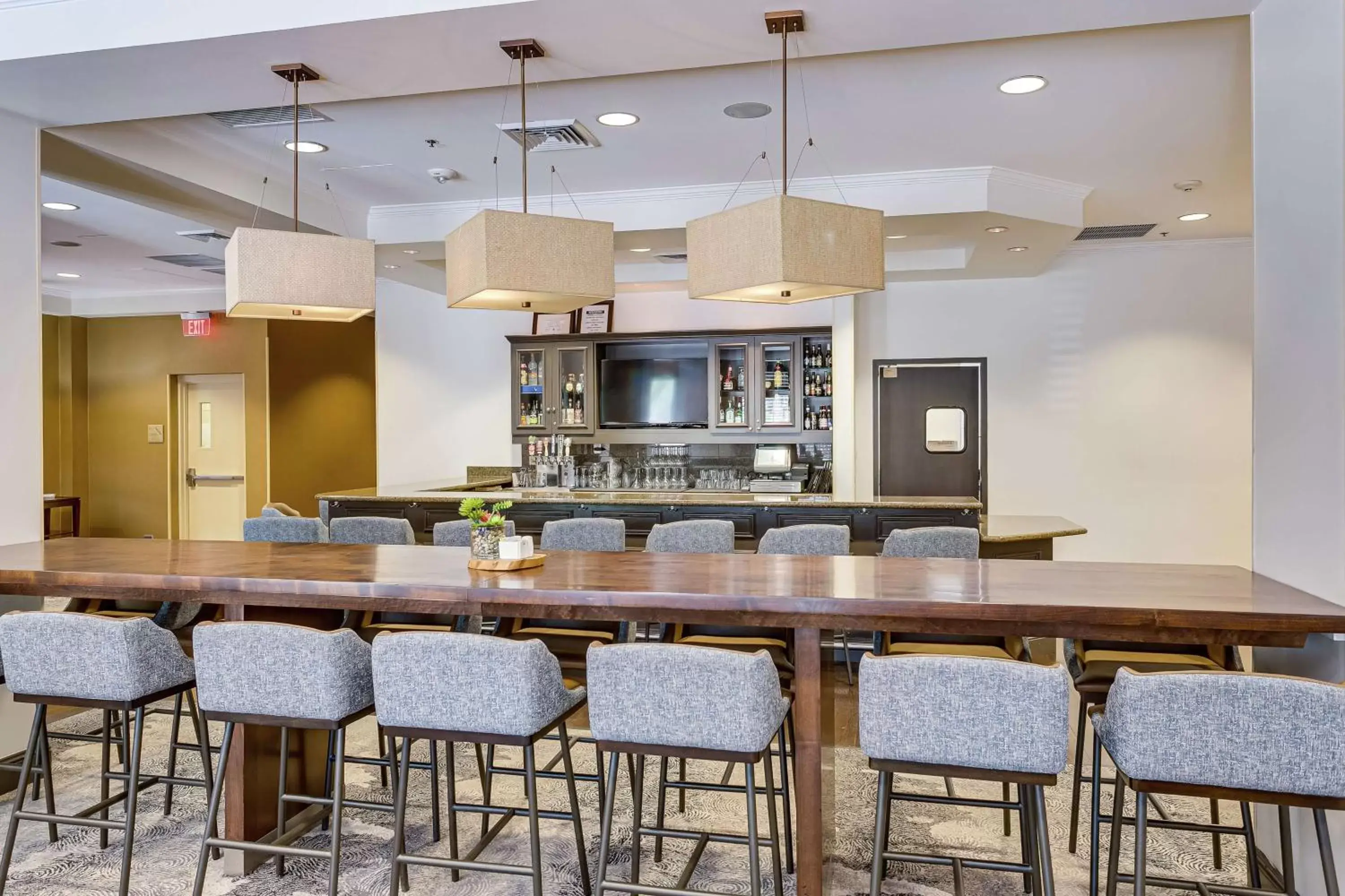 Lobby or reception, Lounge/Bar in Hilton Garden Inn Phoenix Airport North