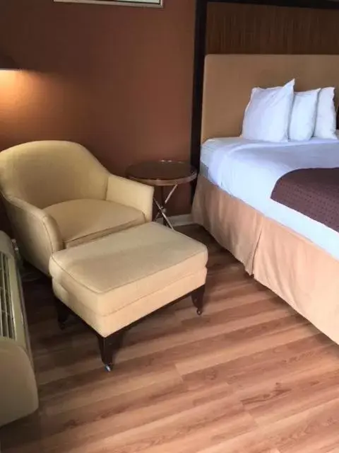 Bed in Royal Inn