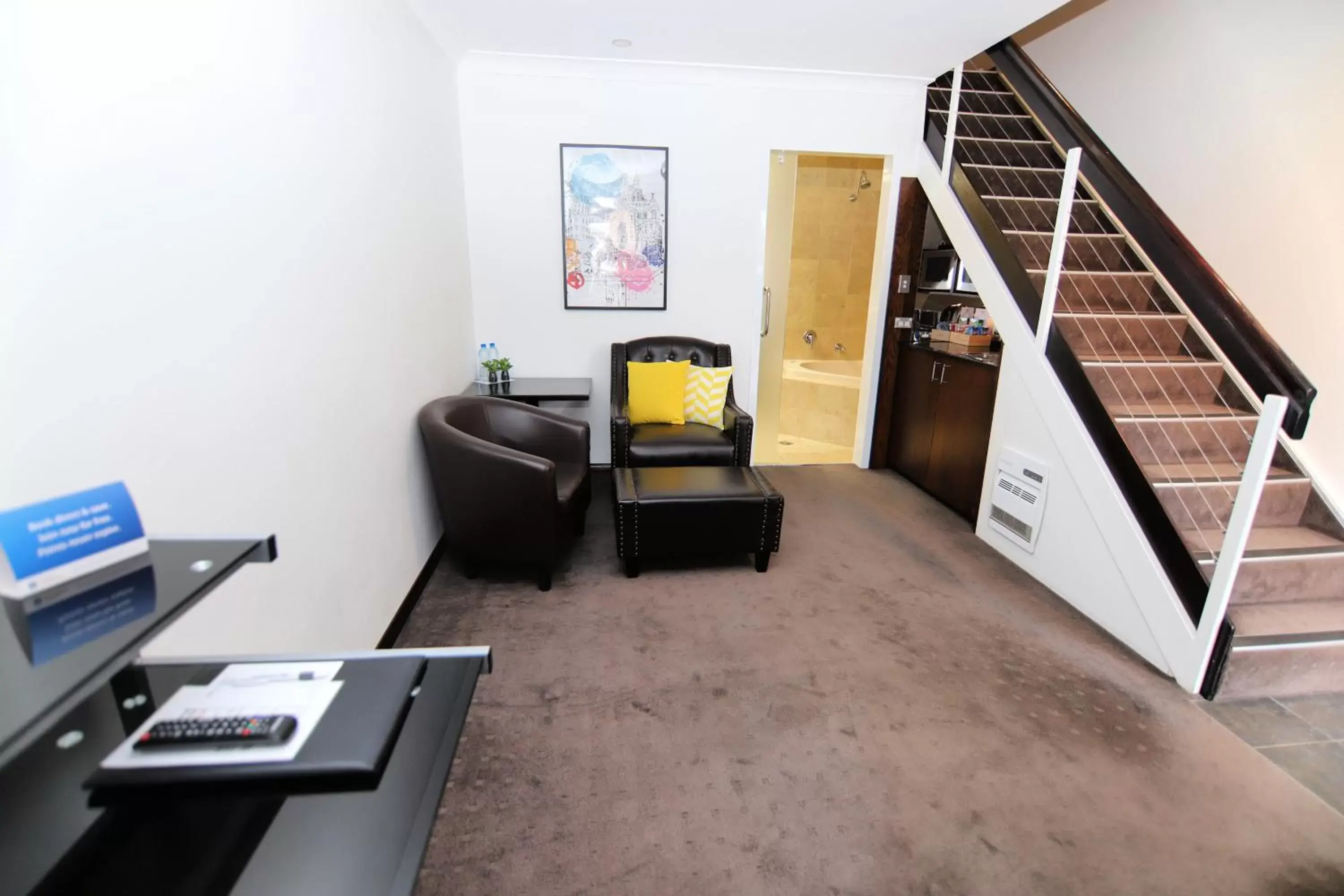 Living room, TV/Entertainment Center in Best Western Plus Goulburn