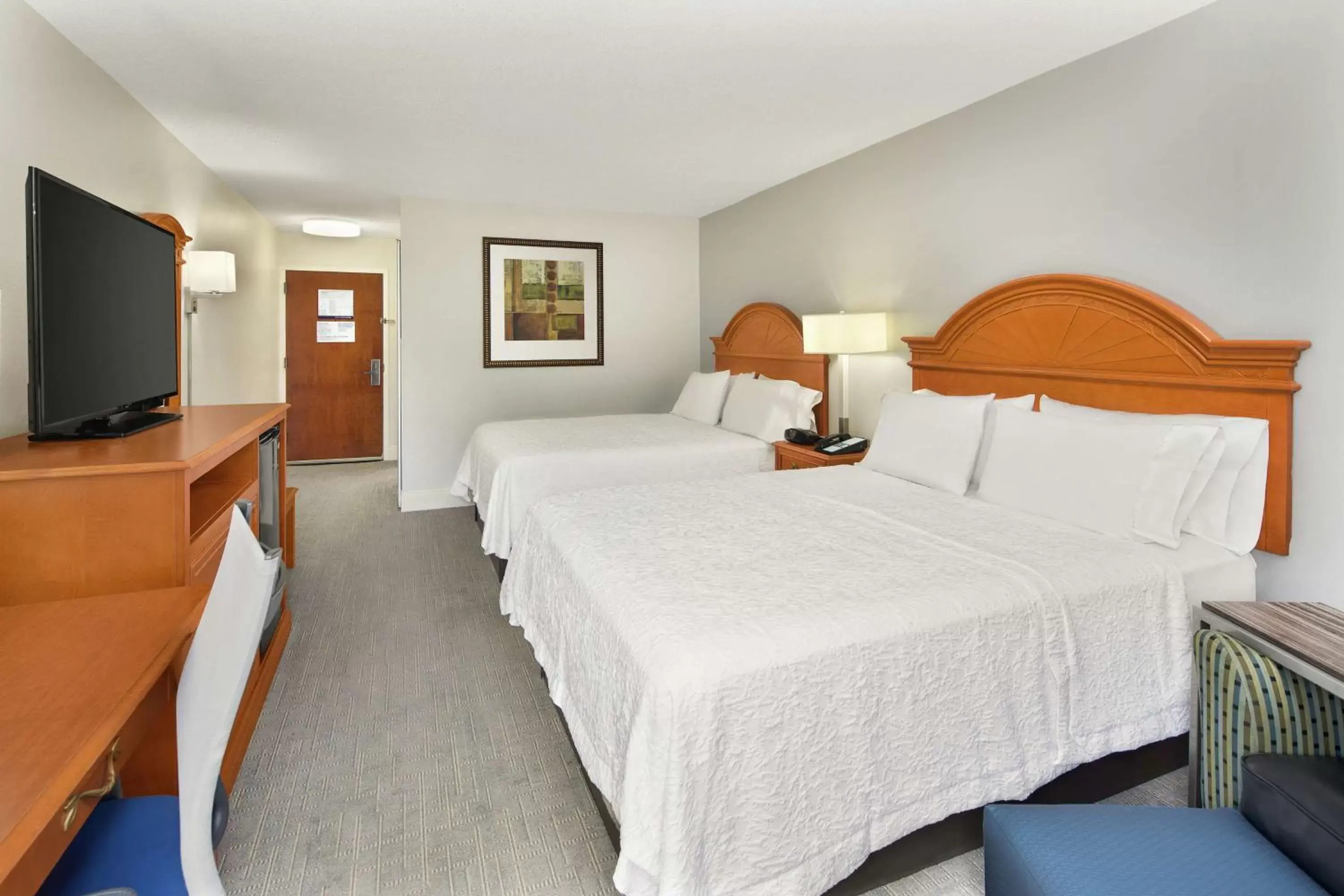 Bed in Hampton Inn Atlanta-Newnan