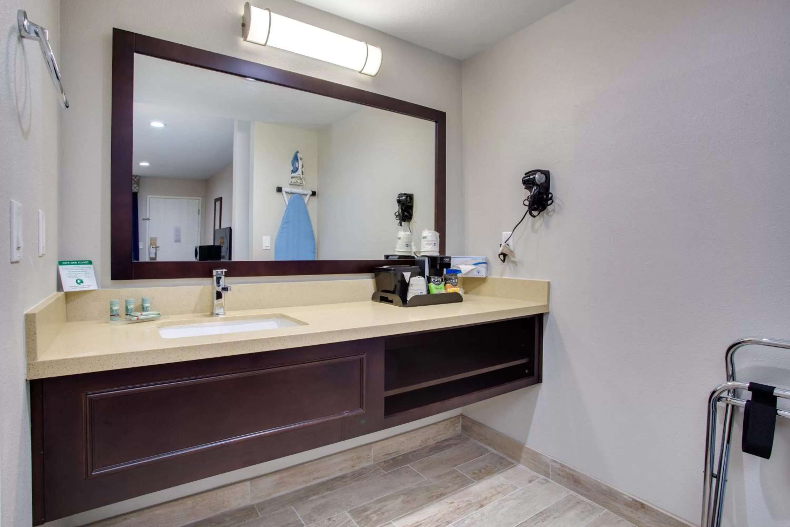 SureStay Plus Hotel by Best Western Chula Vista West