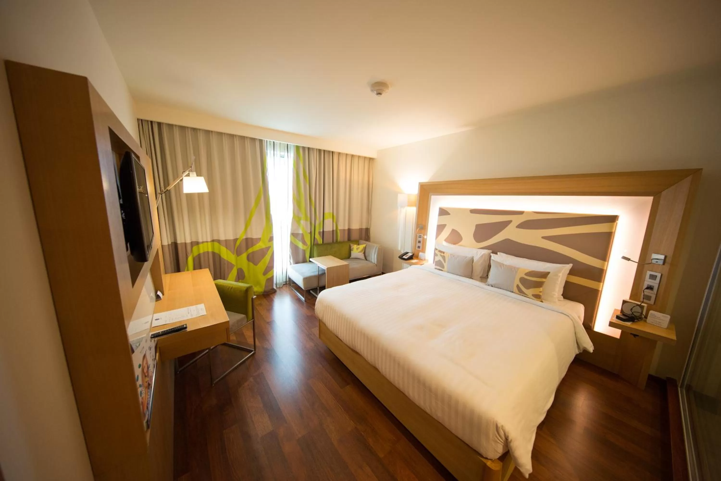 Bed in Novotel Chennai OMR