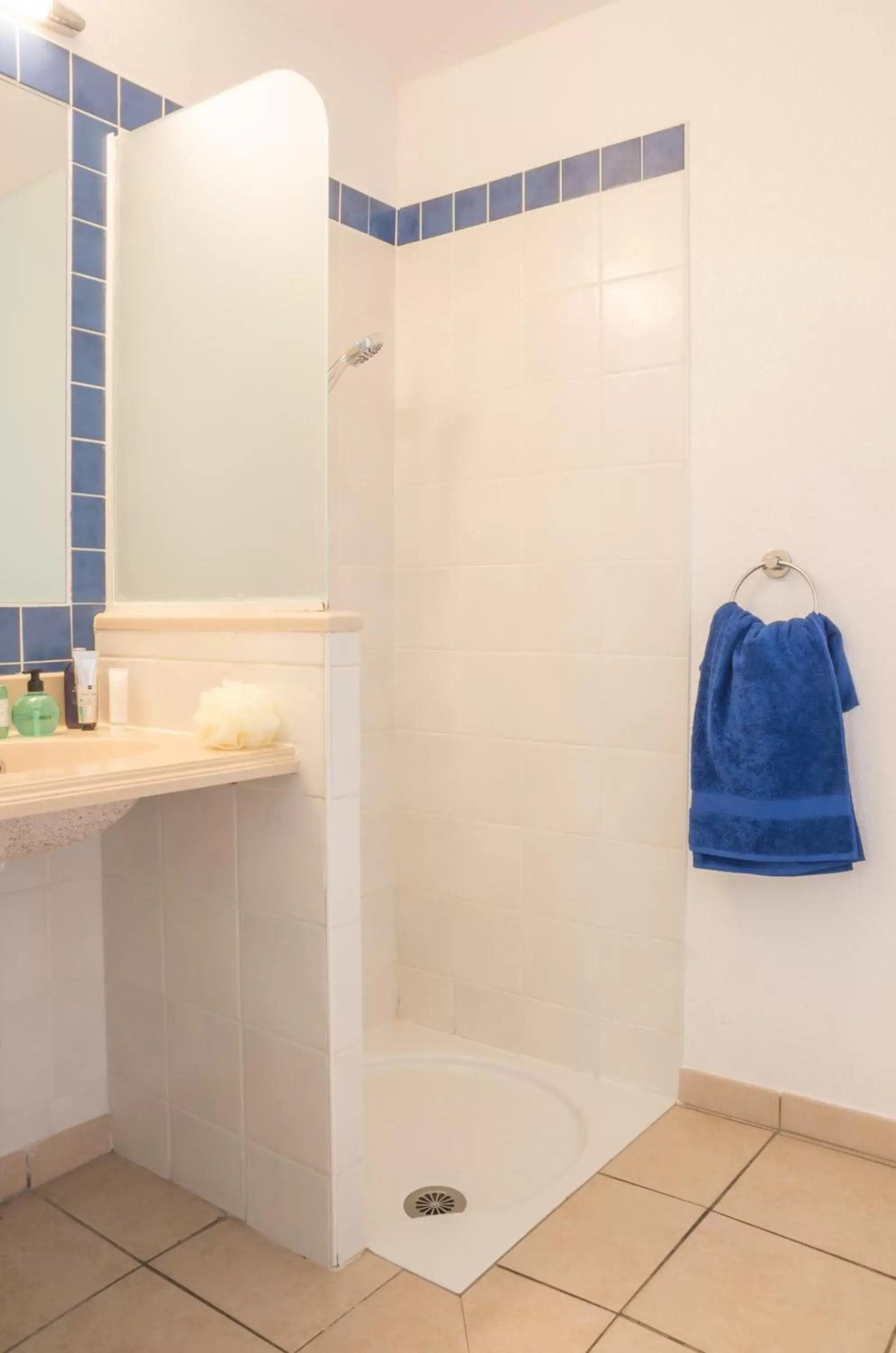 Shower, Bathroom in Résidence Pierre & Vacances Bleu Marine