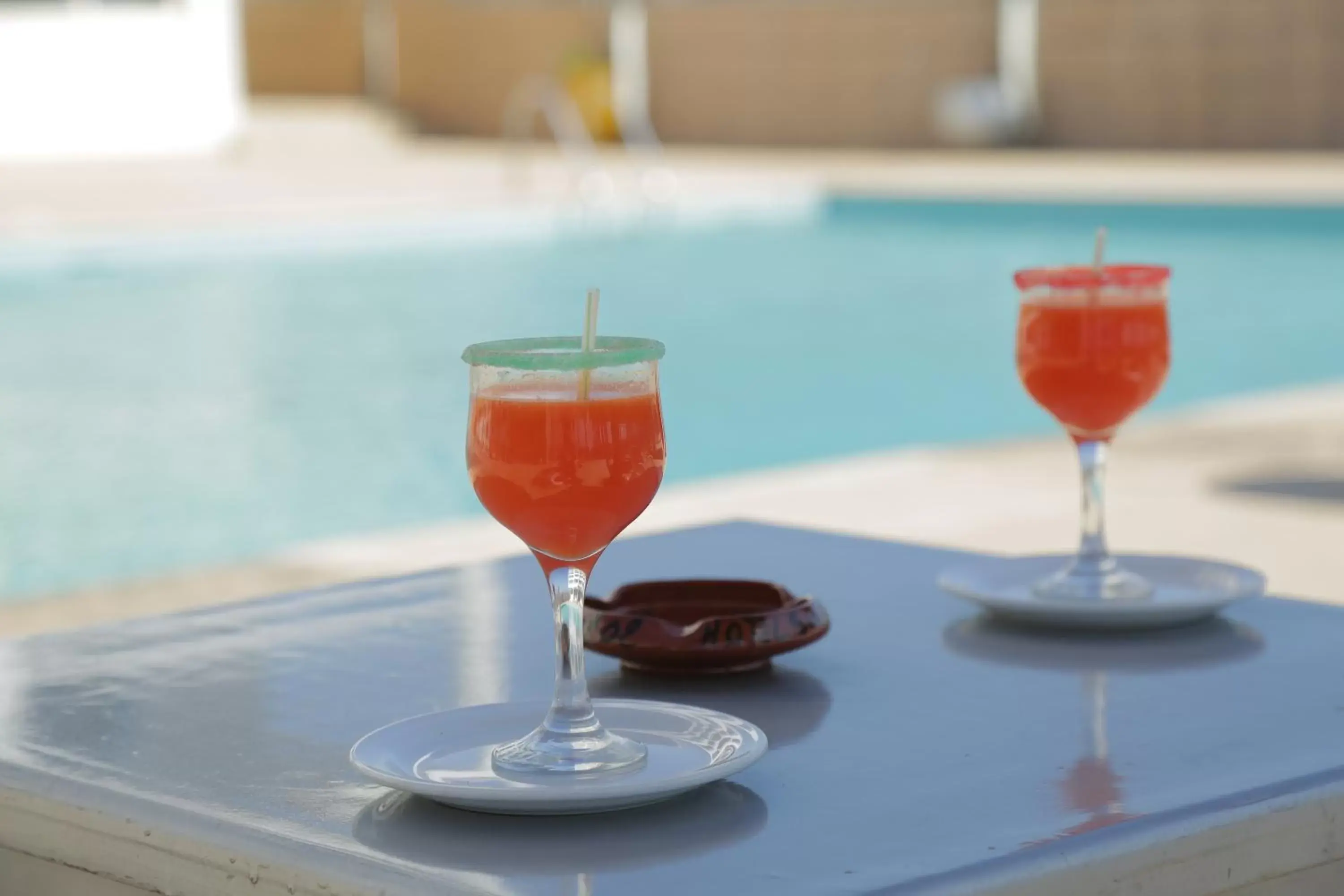 Non alcoholic drinks, Swimming Pool in Hotel Suisse