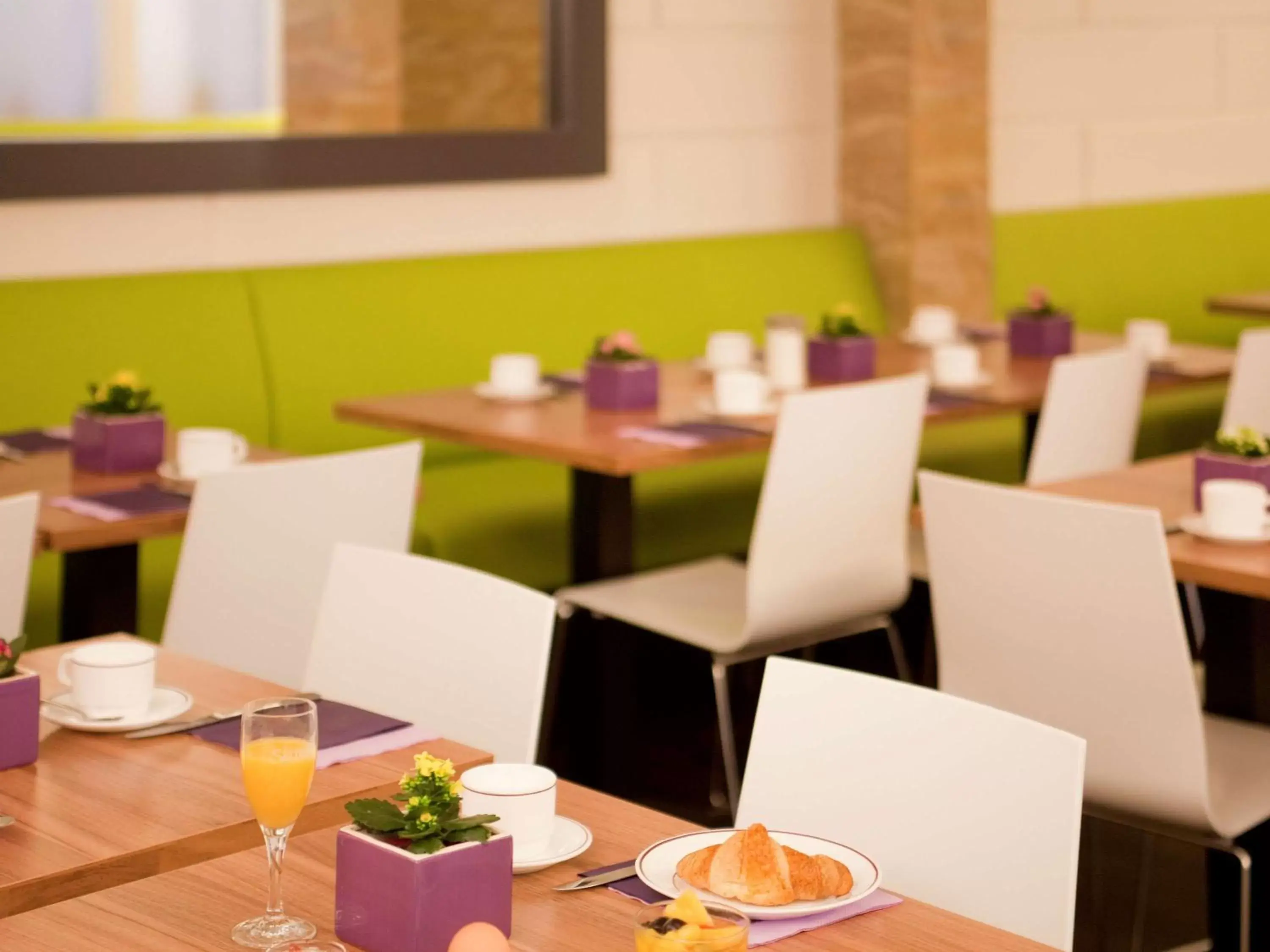 Restaurant/Places to Eat in Ibis Styles Frankfurt City