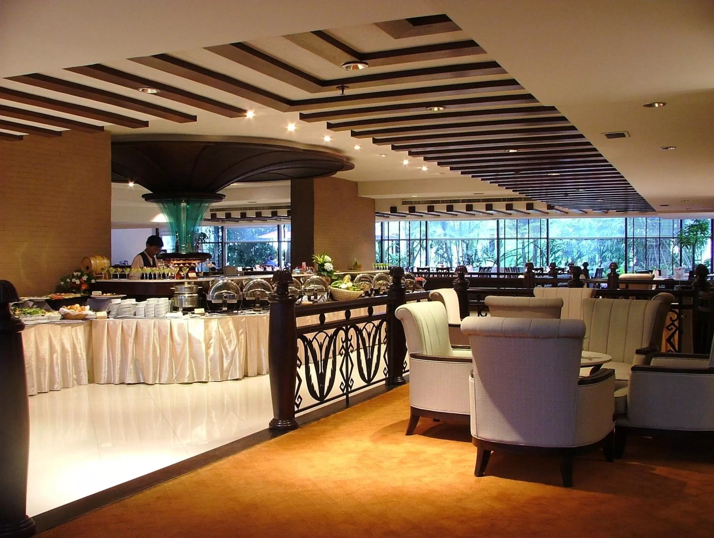 Restaurant/places to eat in Zenith Sukhumvit Hotel, Bangkok