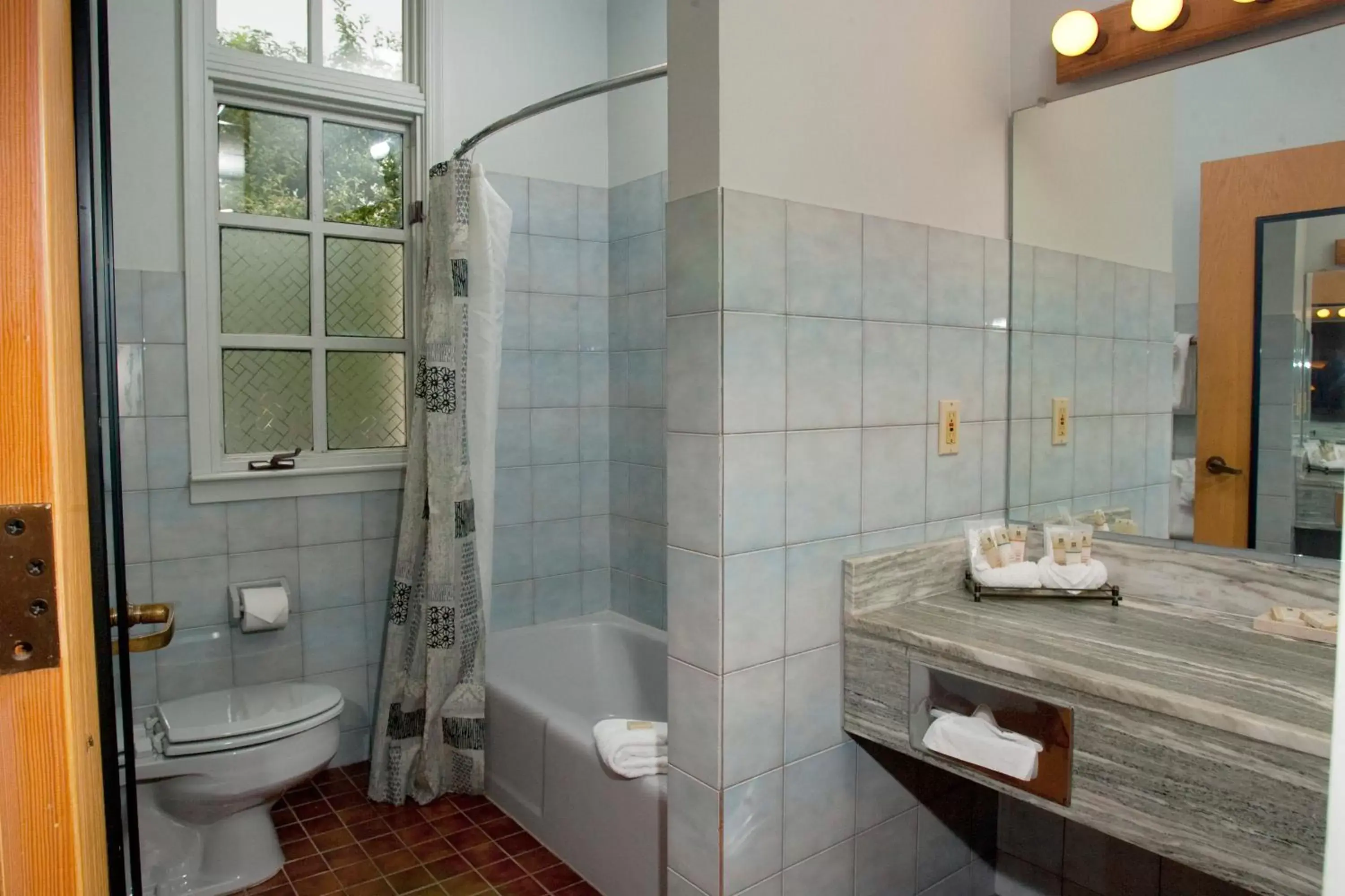 Bathroom in La Tourelle Hotel & Spa