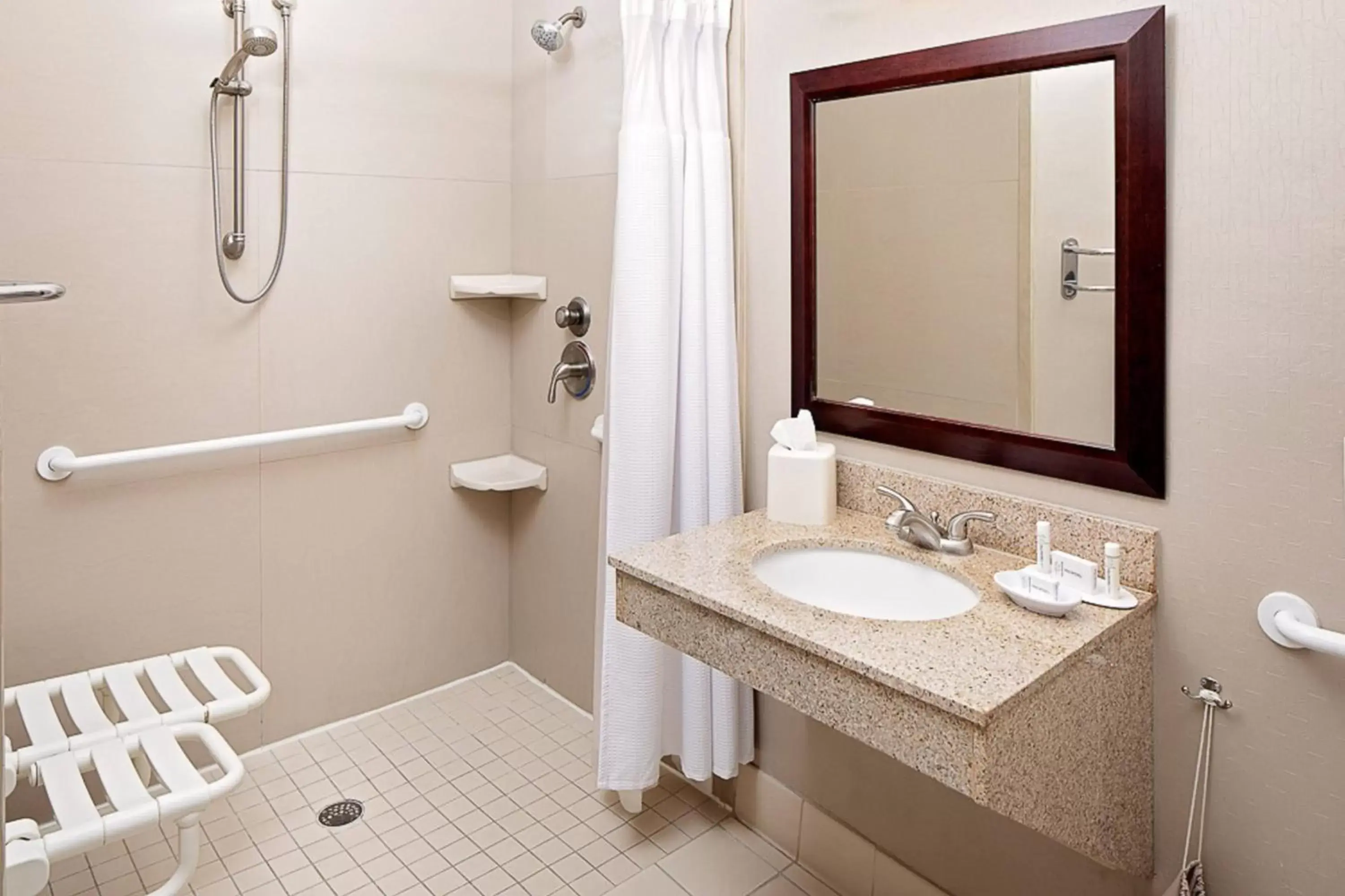 Bathroom in SpringHill Suites by Marriott El Paso