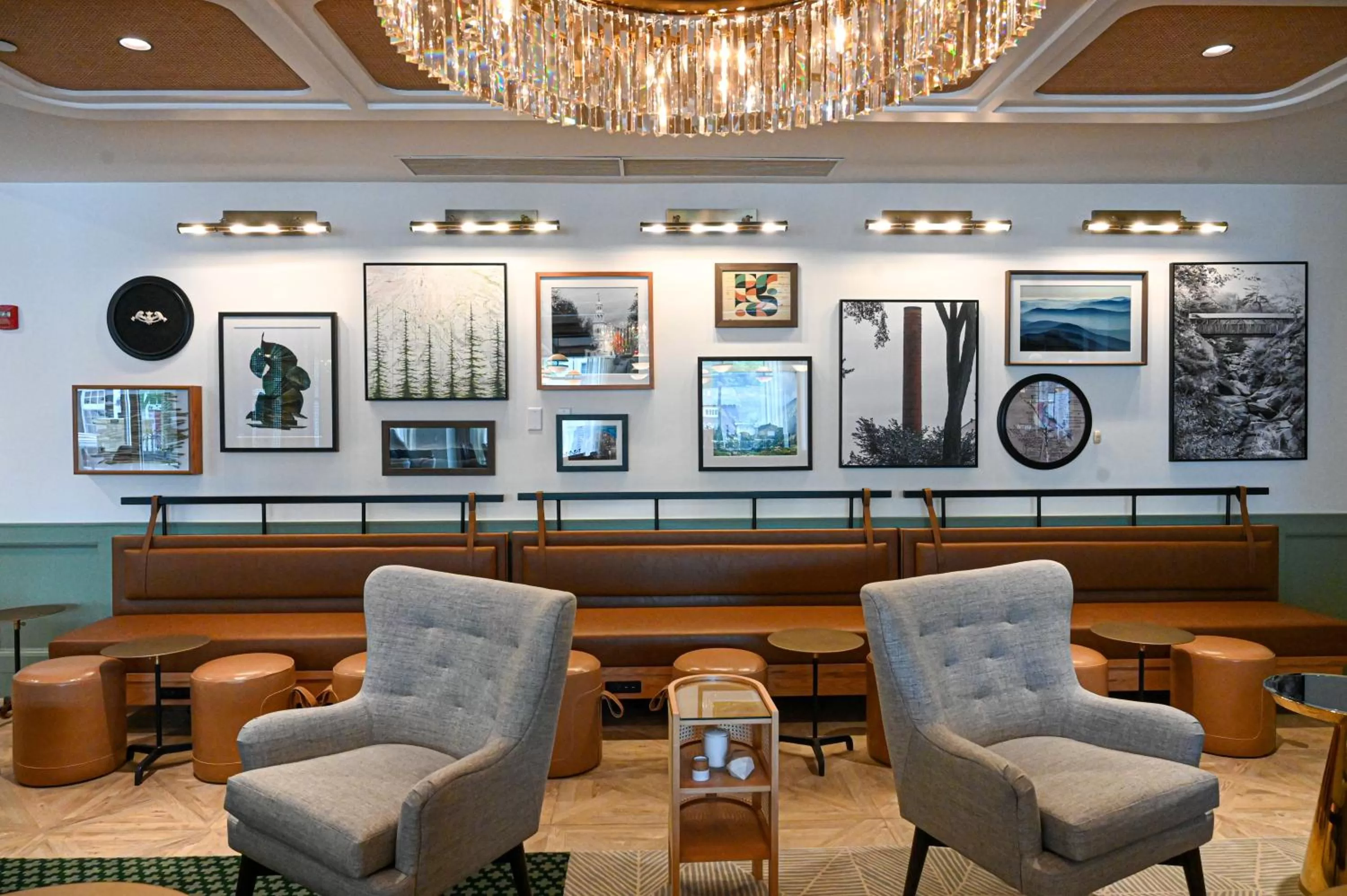 Lobby or reception in Six South St. Hotel