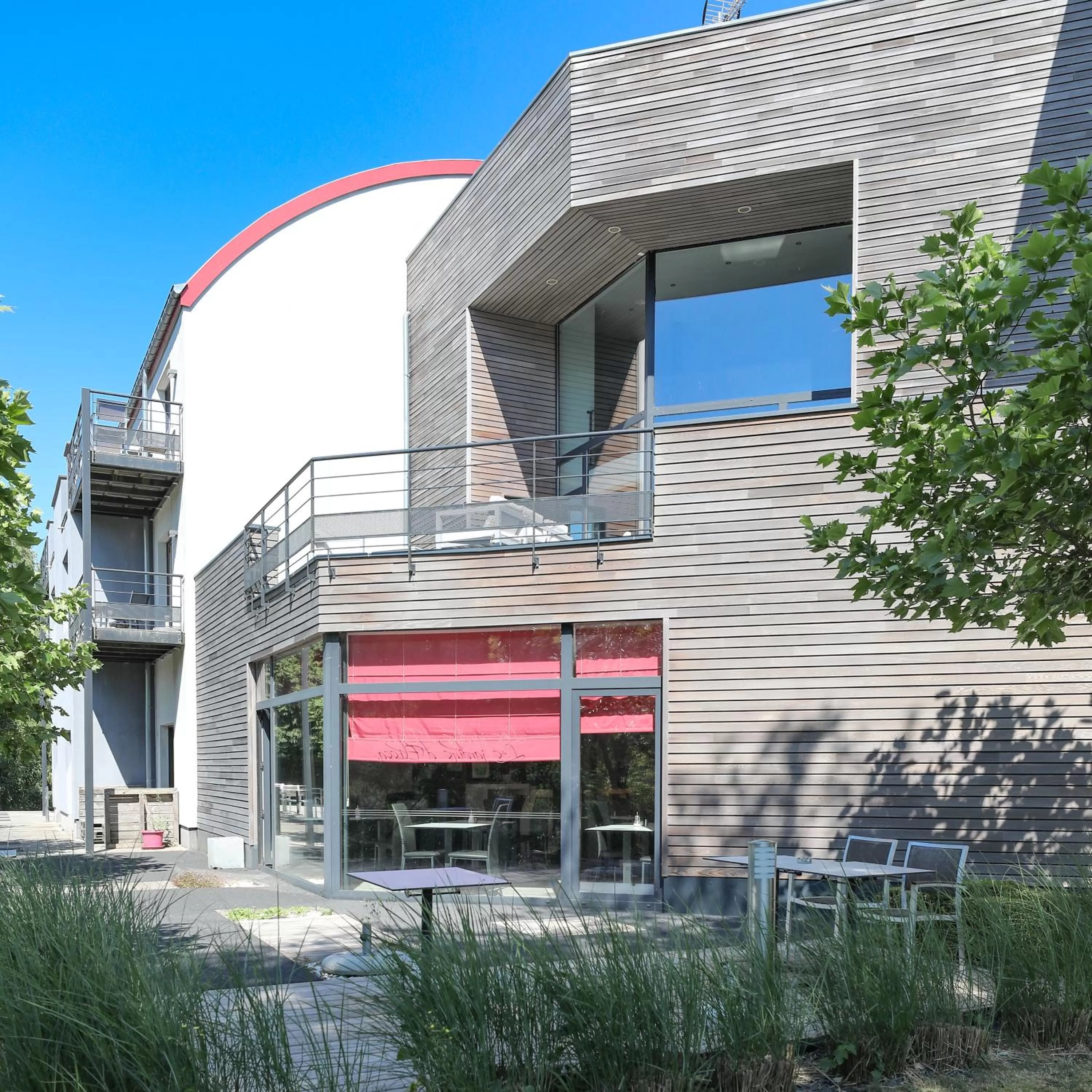 Property Building in Hotel Eden Ardenne