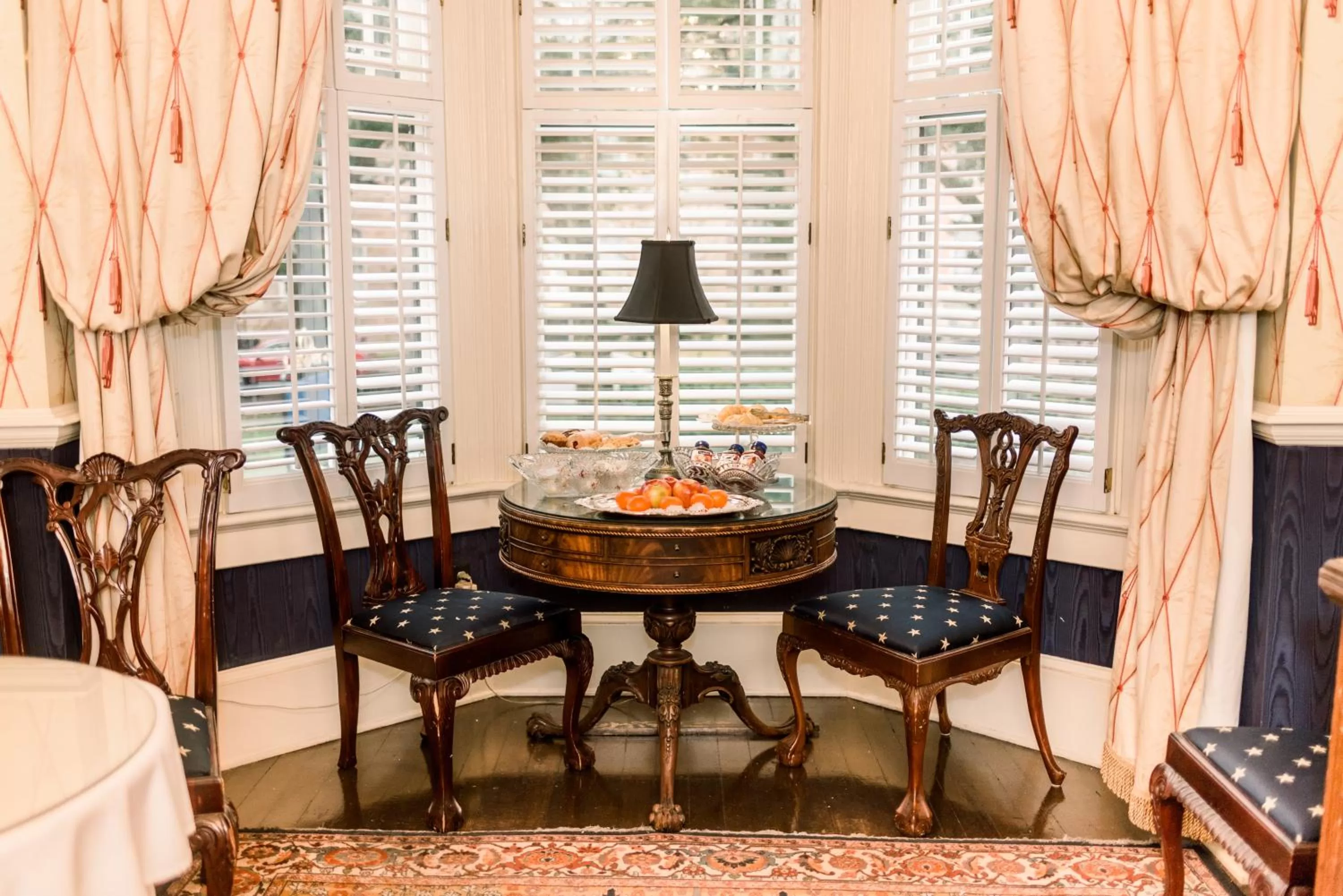 Food and drinks in Ballastone Inn