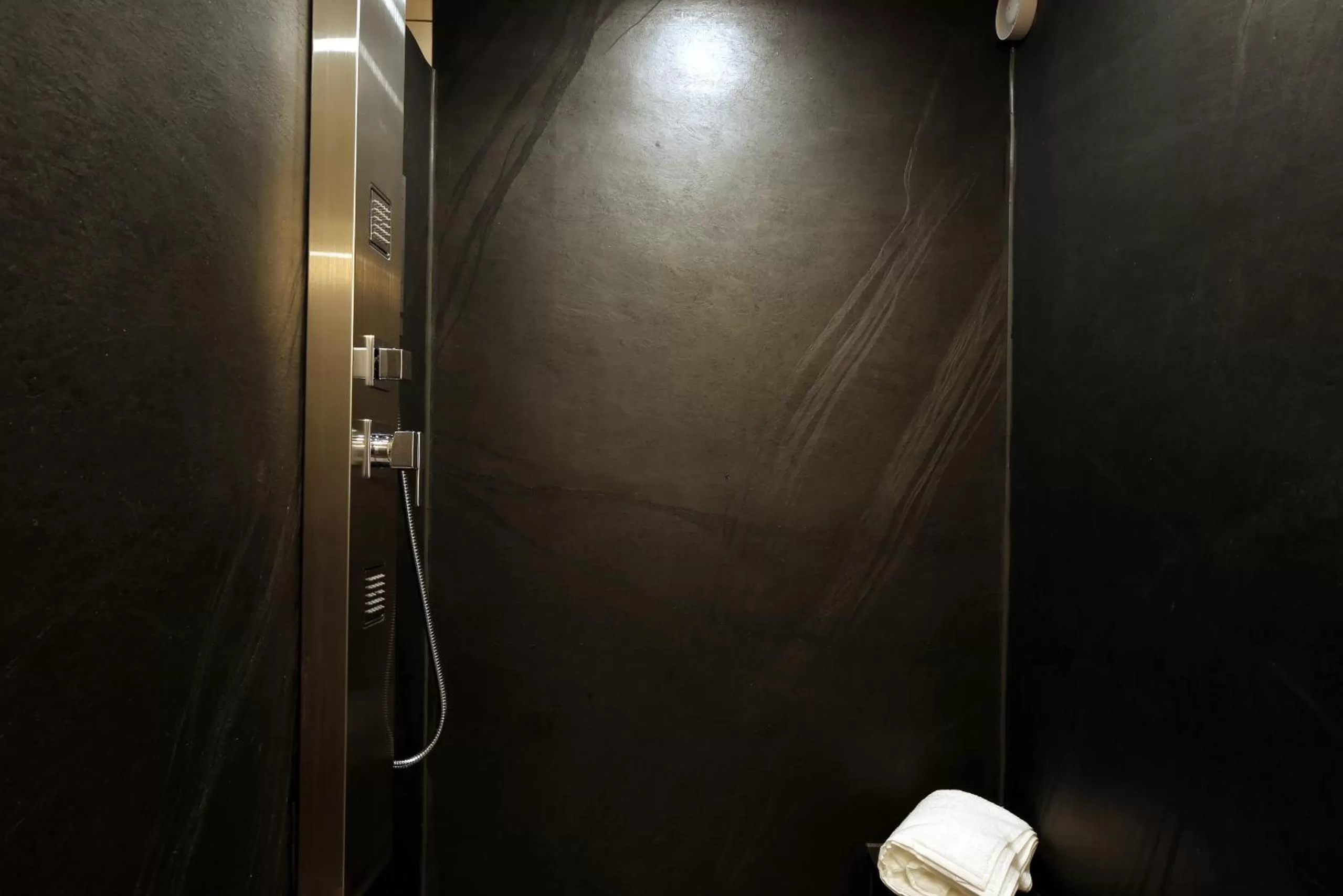 Shower in Marias Guest House