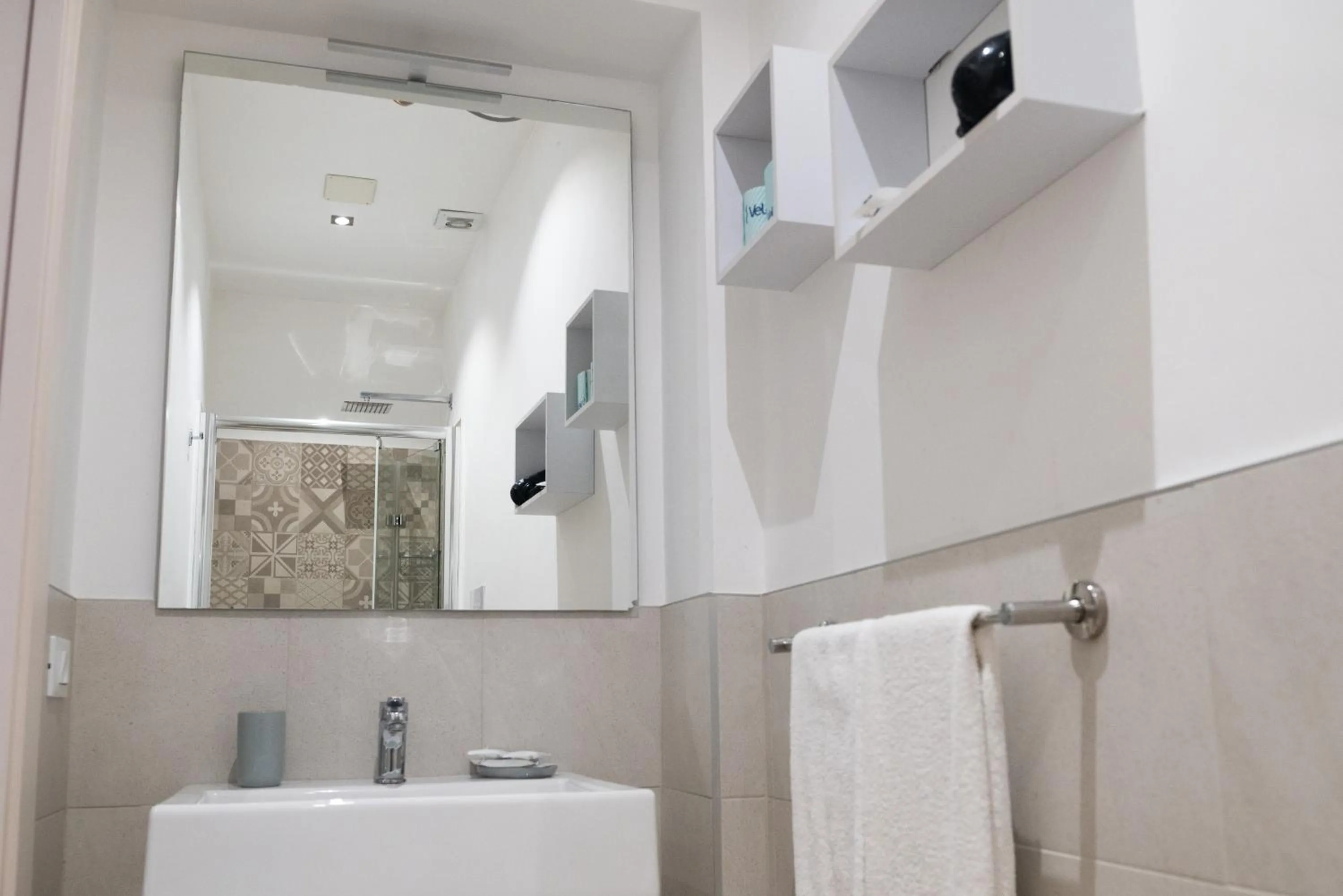 Bathroom in ZIBIBBO SUITES & ROOMS - Aparthotel in Centro Storico a Trapani