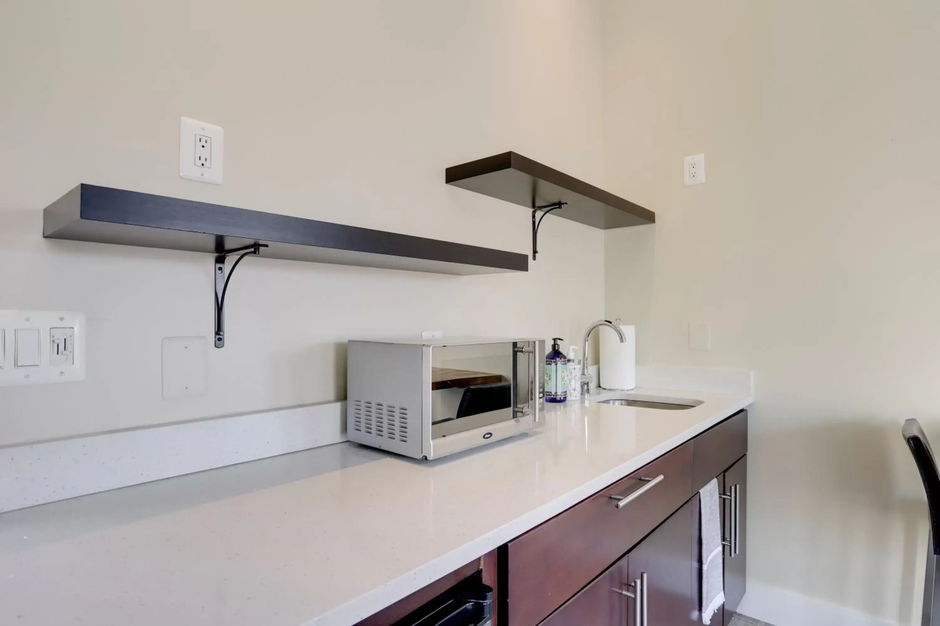 Kitchen/Kitchenette in Sojourn at DuPont Place