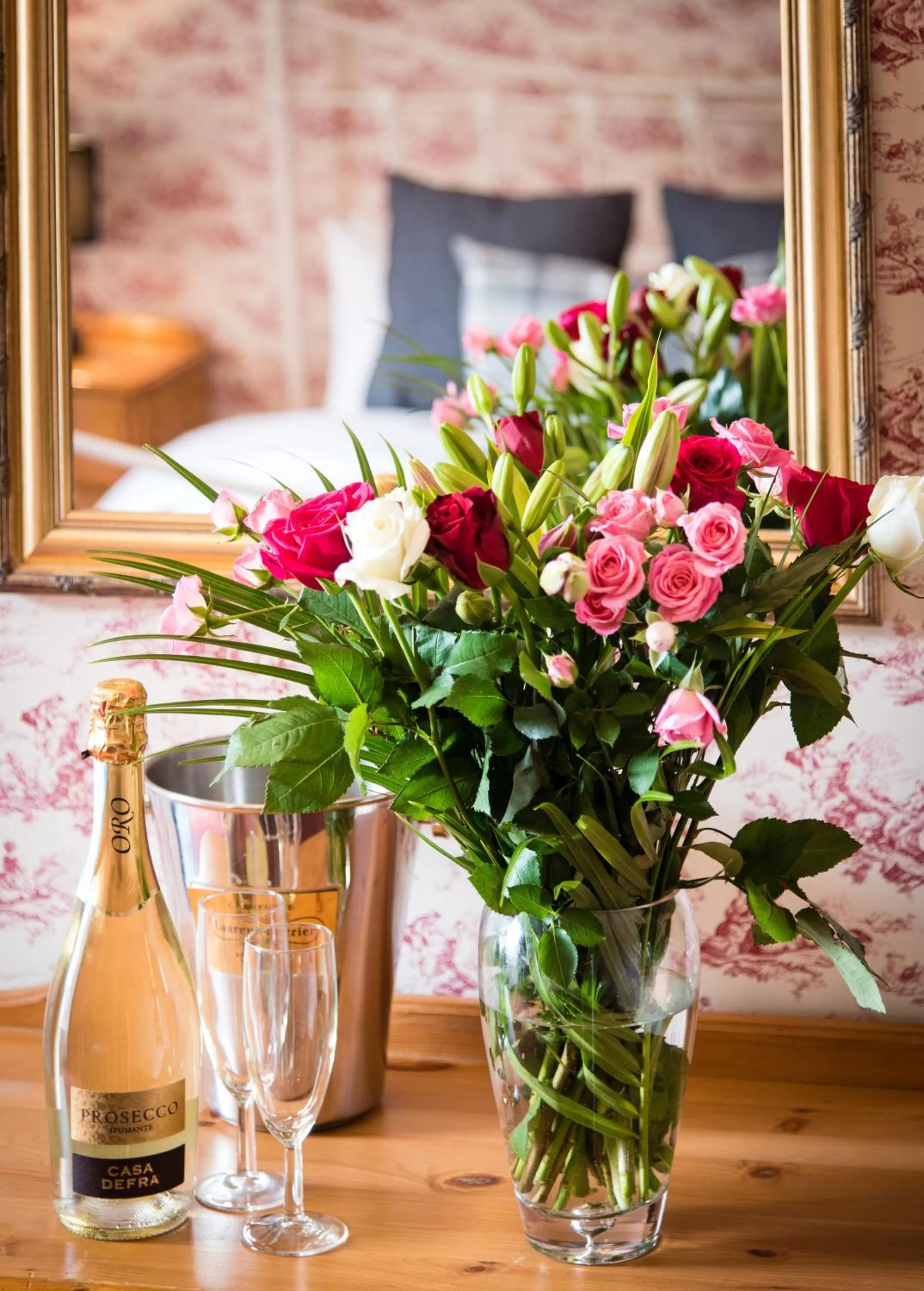 Drinks in McKays Hotel