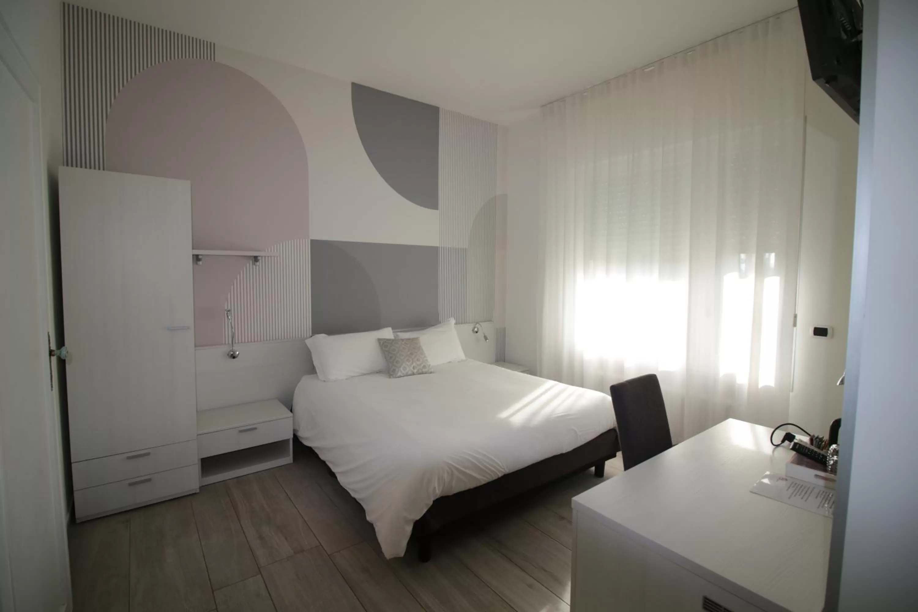 Deluxe Double Room with Bath in Villa Silvia Olivetti