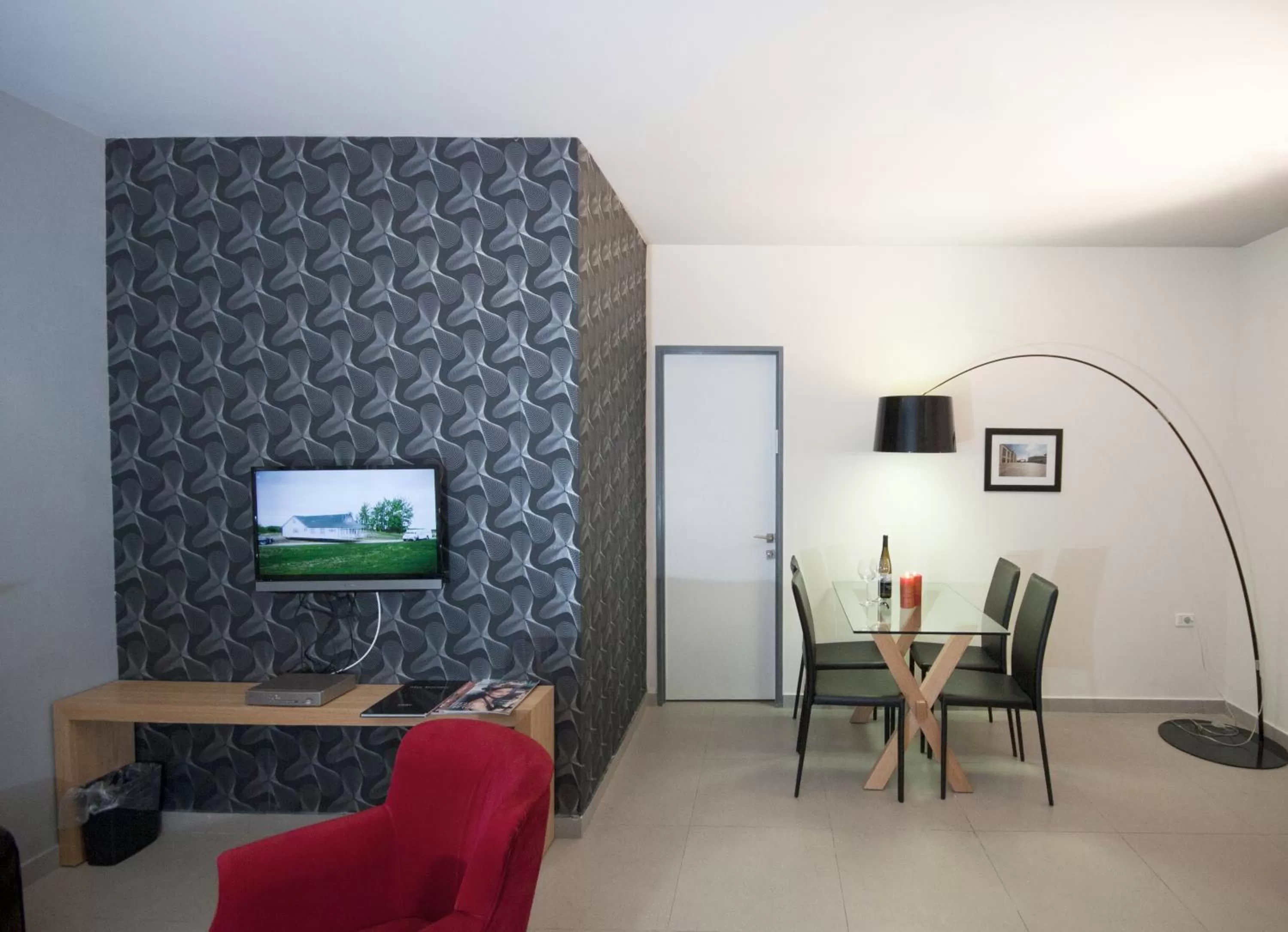 TV and multimedia in Hillel 11 Hotel