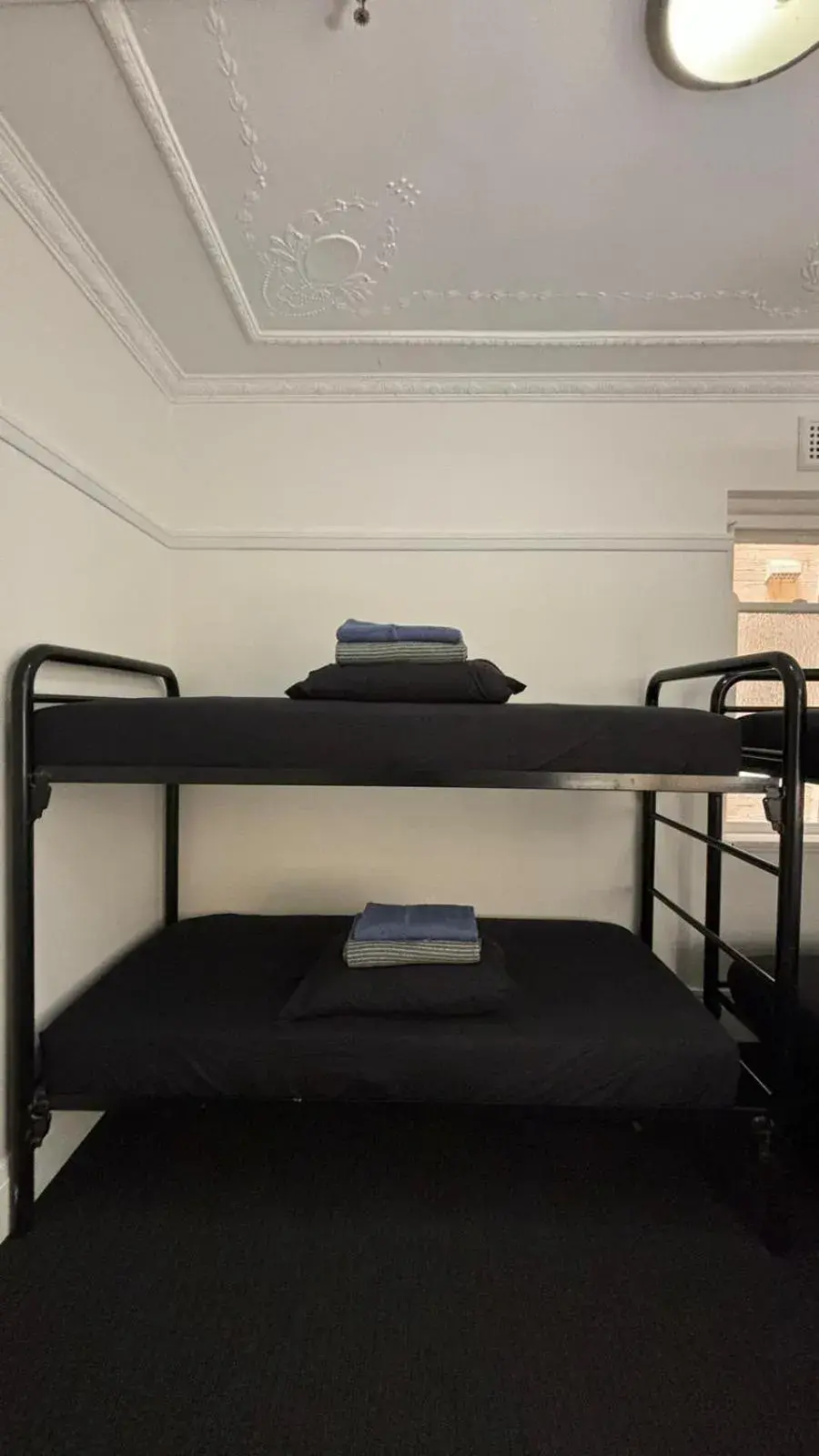 Bed, Bunk Bed in Sydney Central Backpackers