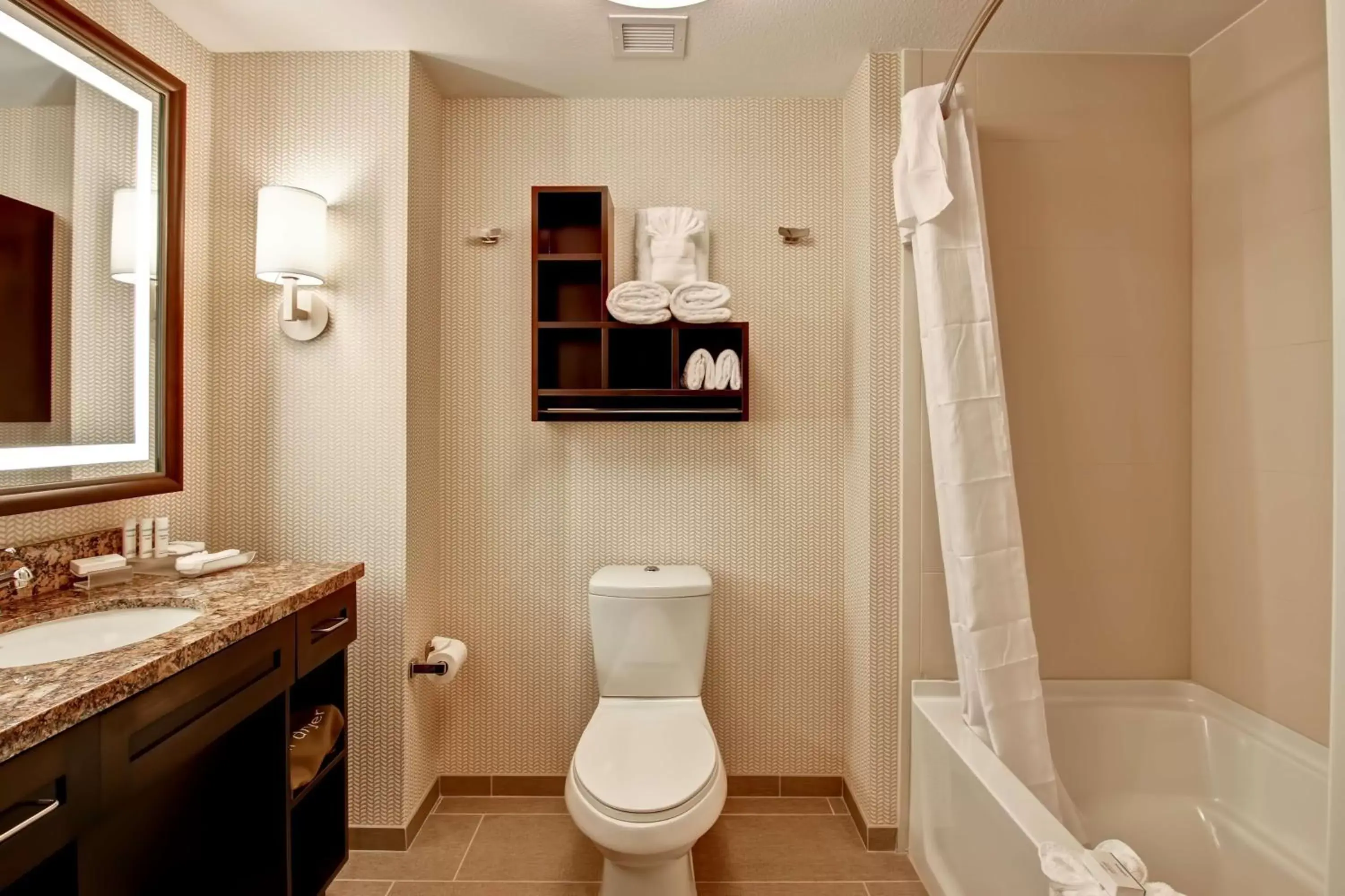 Bathroom in Homewood Suites by Hilton Palo Alto