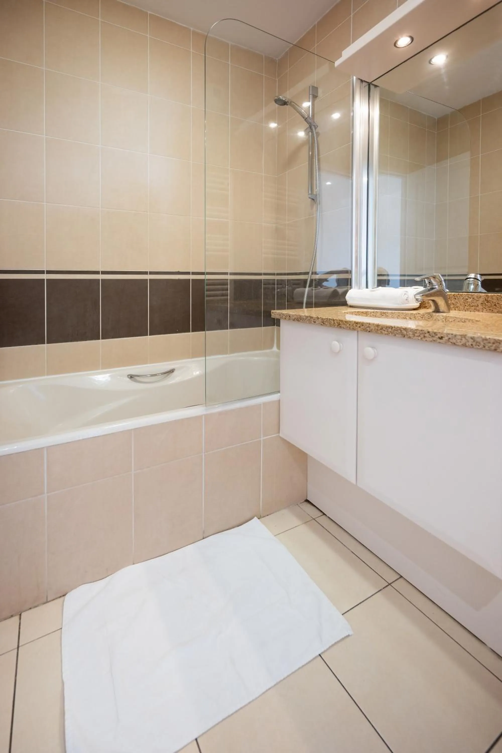 Bathroom in Nemea Appart Hotel Le Lido Cagnes sur Mer