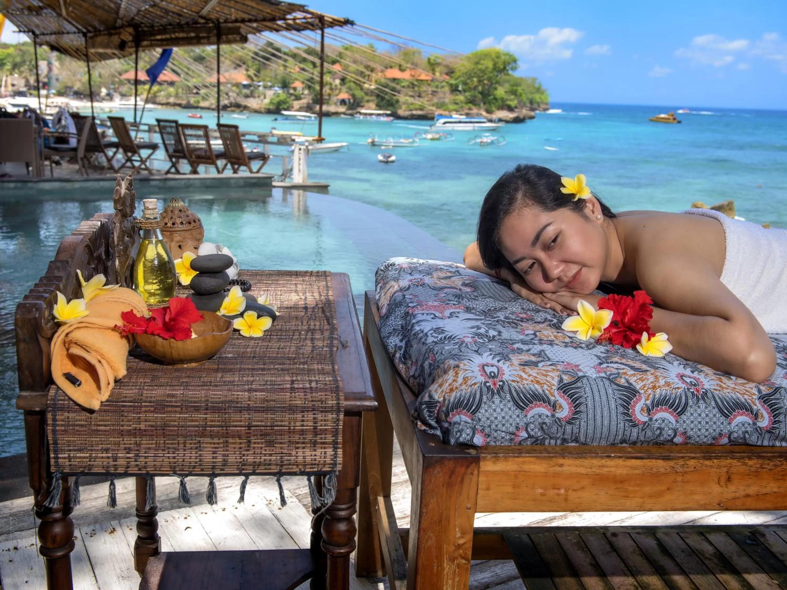 Mushroom Beach Bungalows