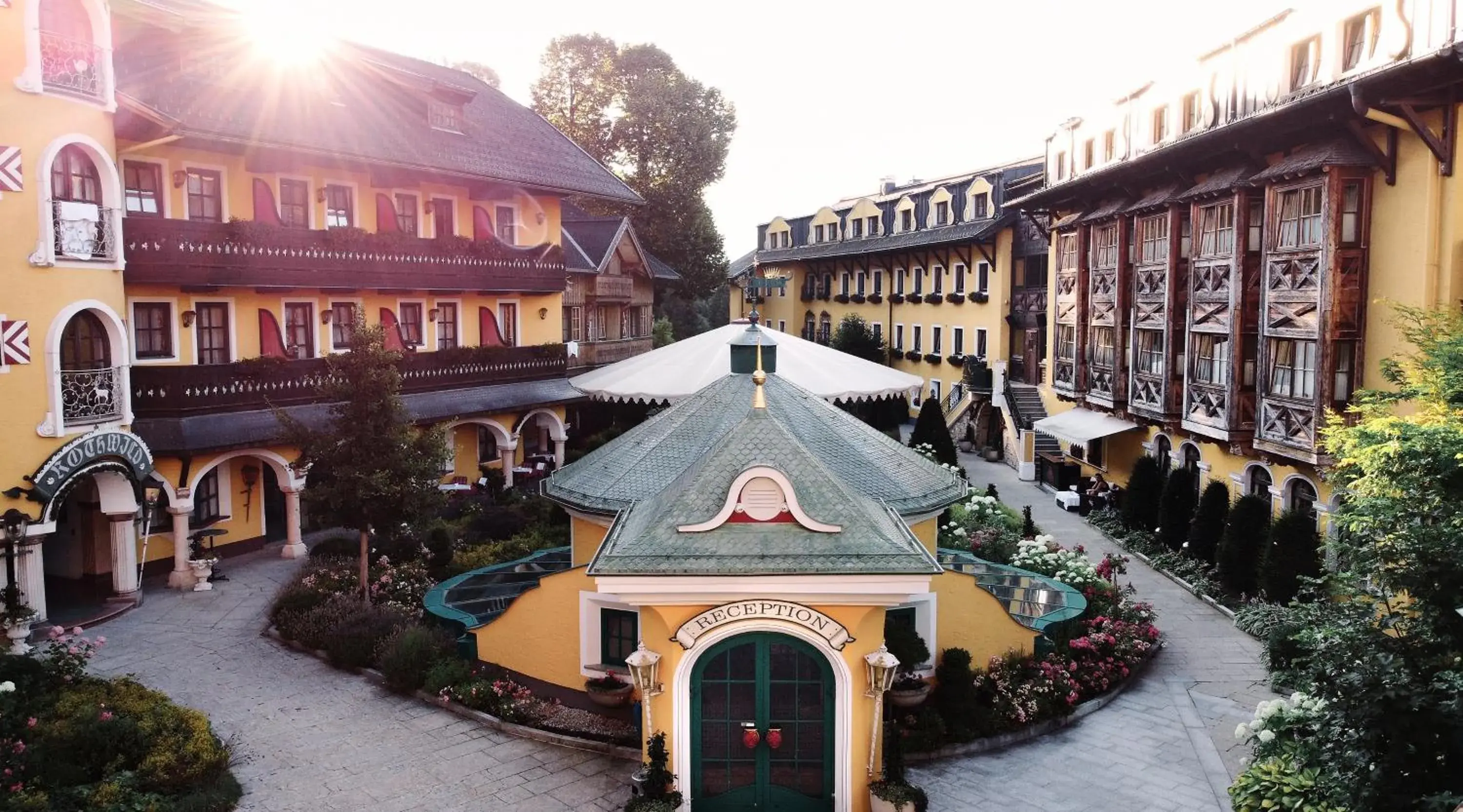 Patio, Property Building in Hotel Pichlmayrgut