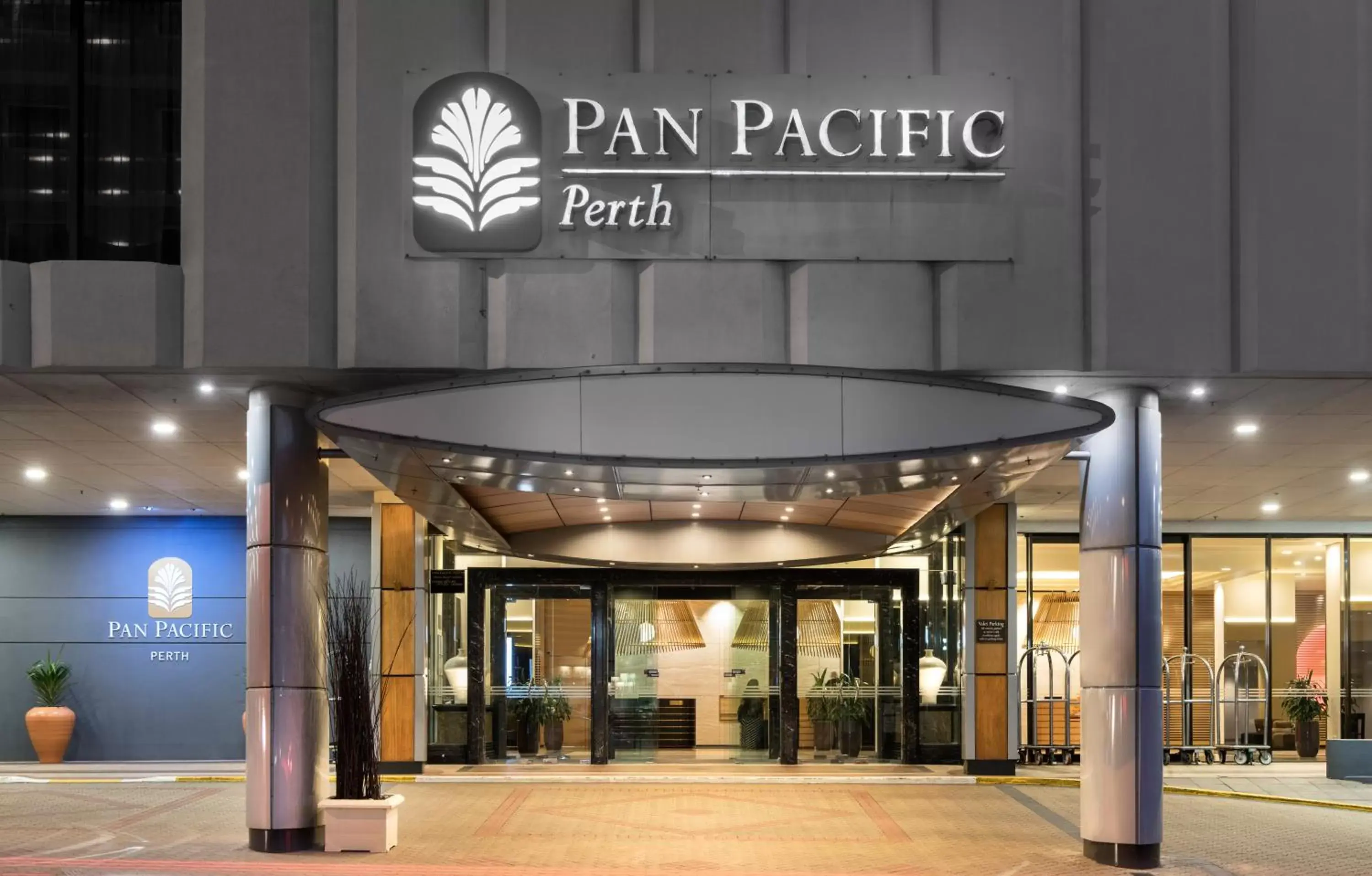 Facade/entrance, Property Logo/Sign in Pan Pacific Perth