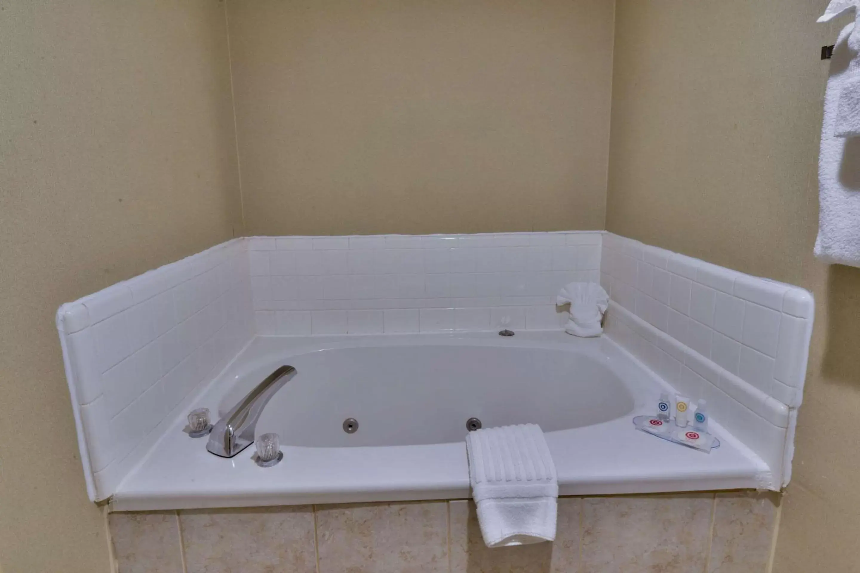 Bedroom, Bathroom in Comfort Inn Gold Coast