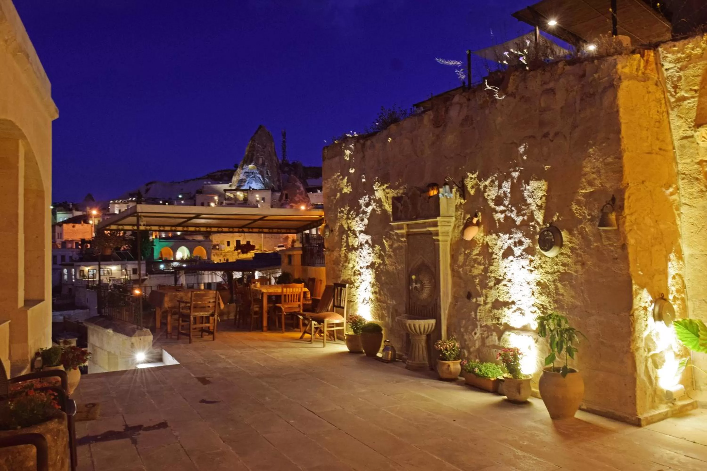 Patio in Tulip Cave Suites