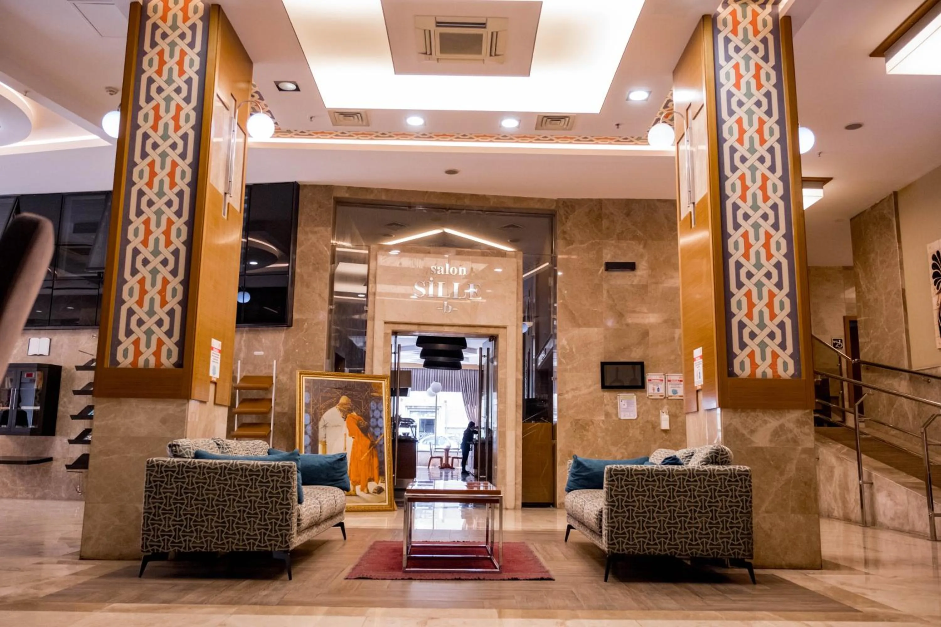 Seating area in Selçuk Hotel