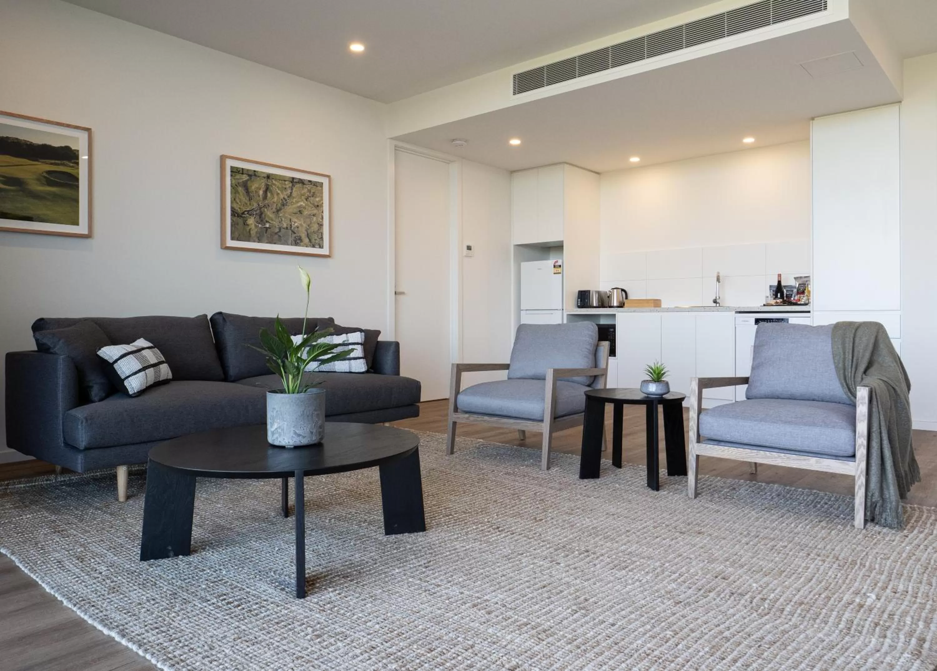 Living room in Links Lodge at The Dunes