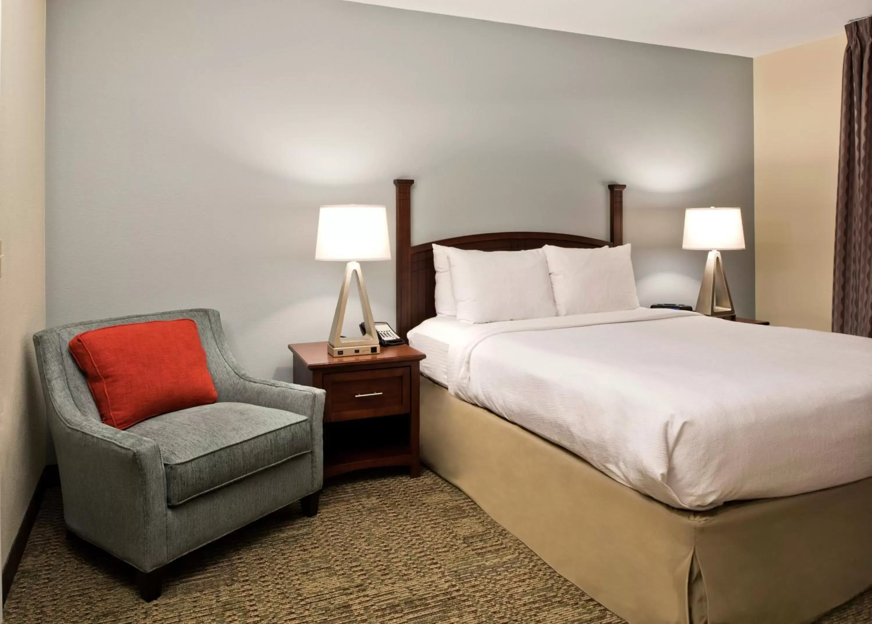 Photo of the whole room, Bed in Staybridge Suites - Charlotte Ballantyne, an IHG Hotel