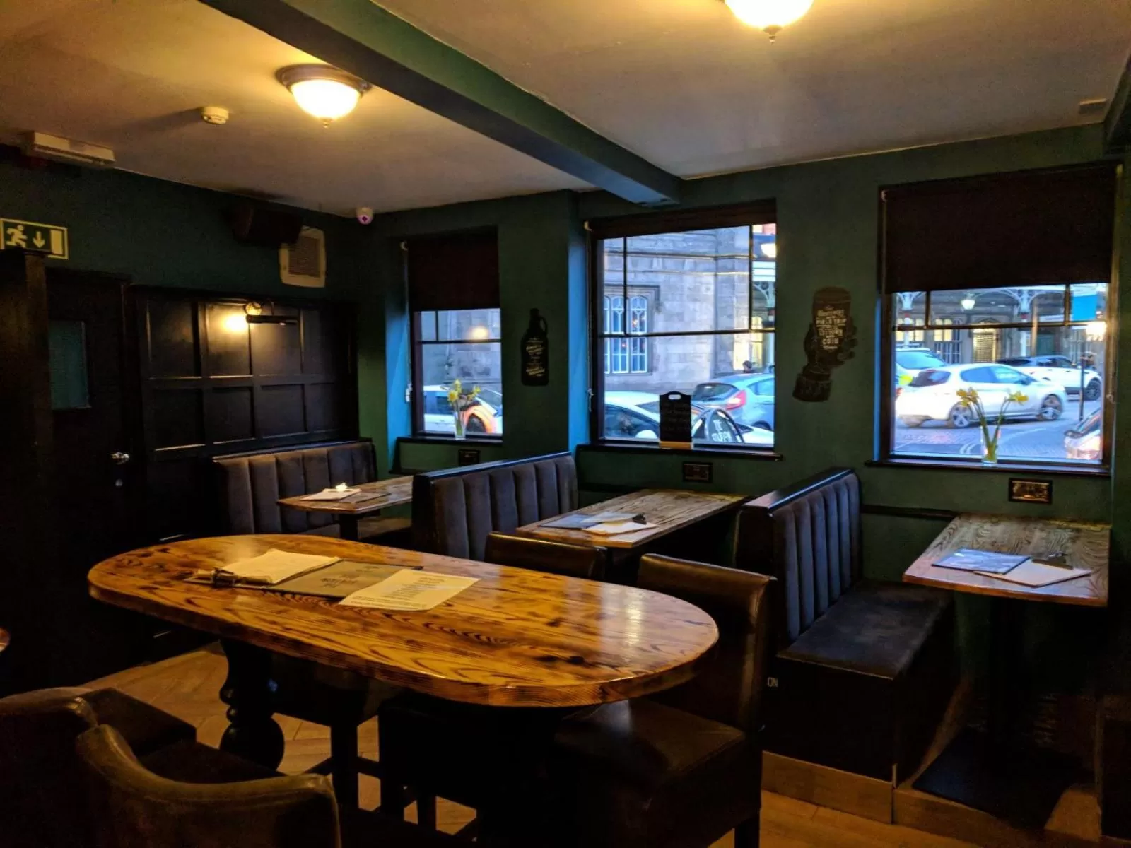 Restaurant/Places to Eat in The Station