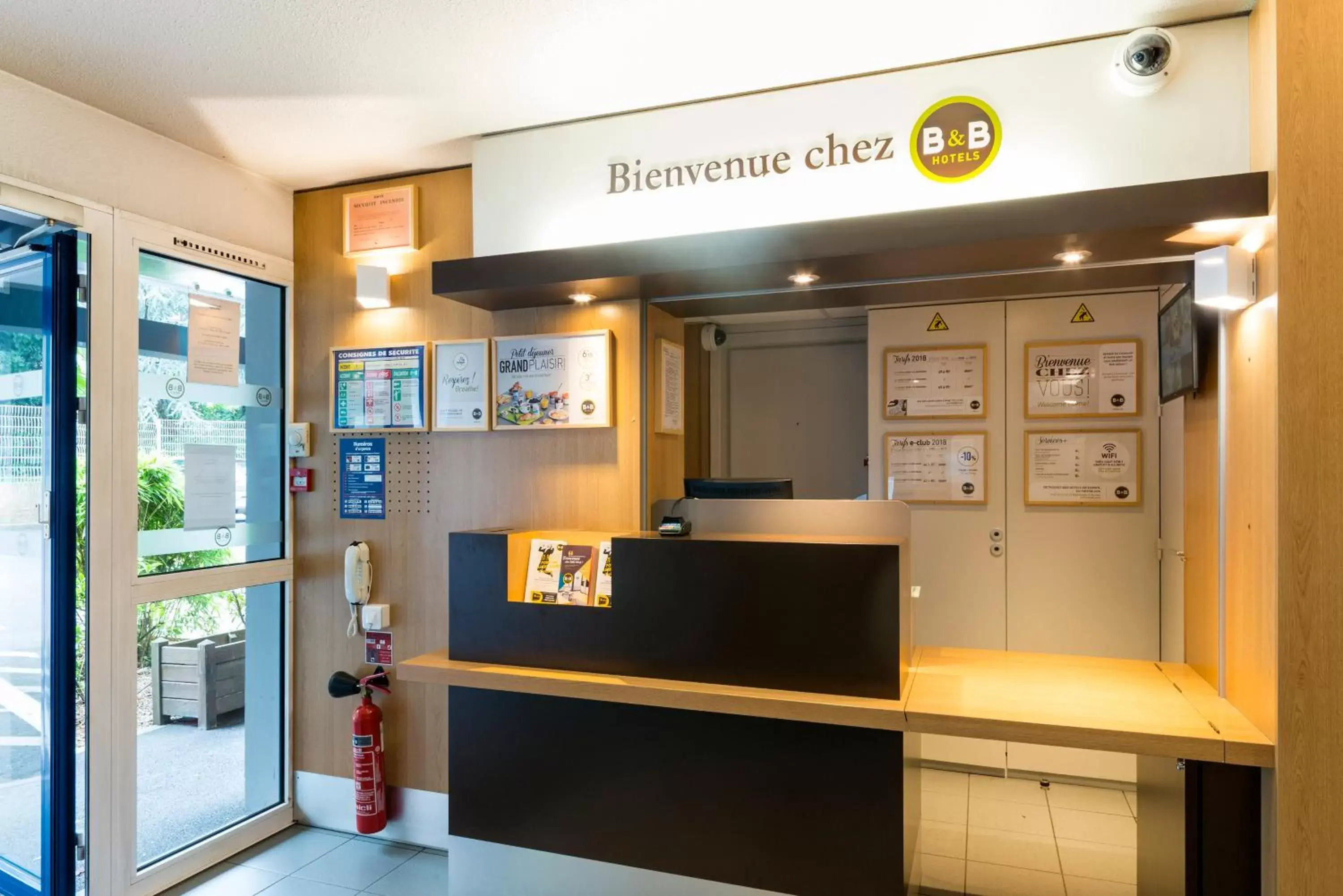 Lobby or reception, Lobby/Reception in B&B HOTEL Nantes Parc Expos La Beaujoire