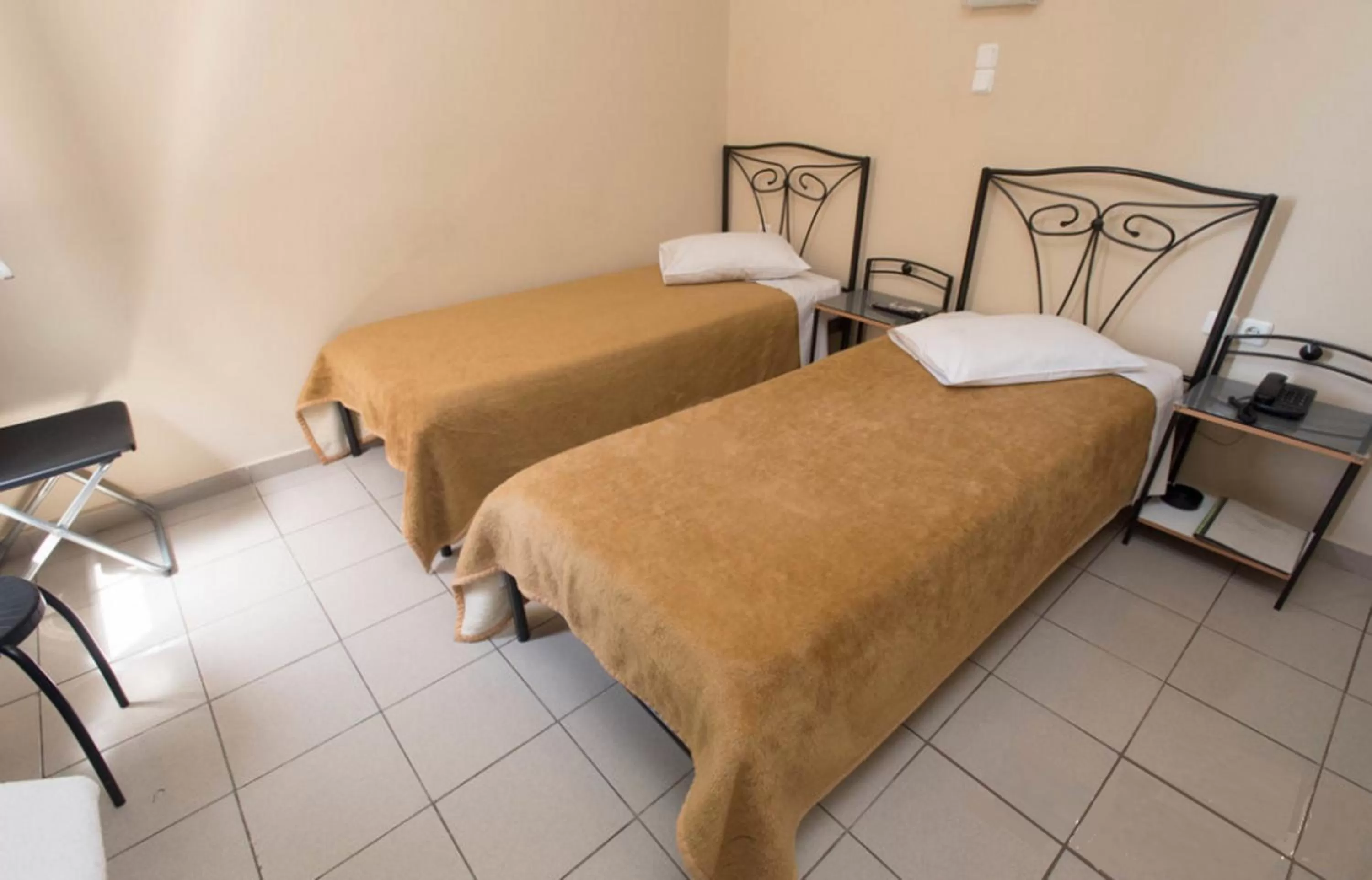 Bed in Athens Psiri Hotel