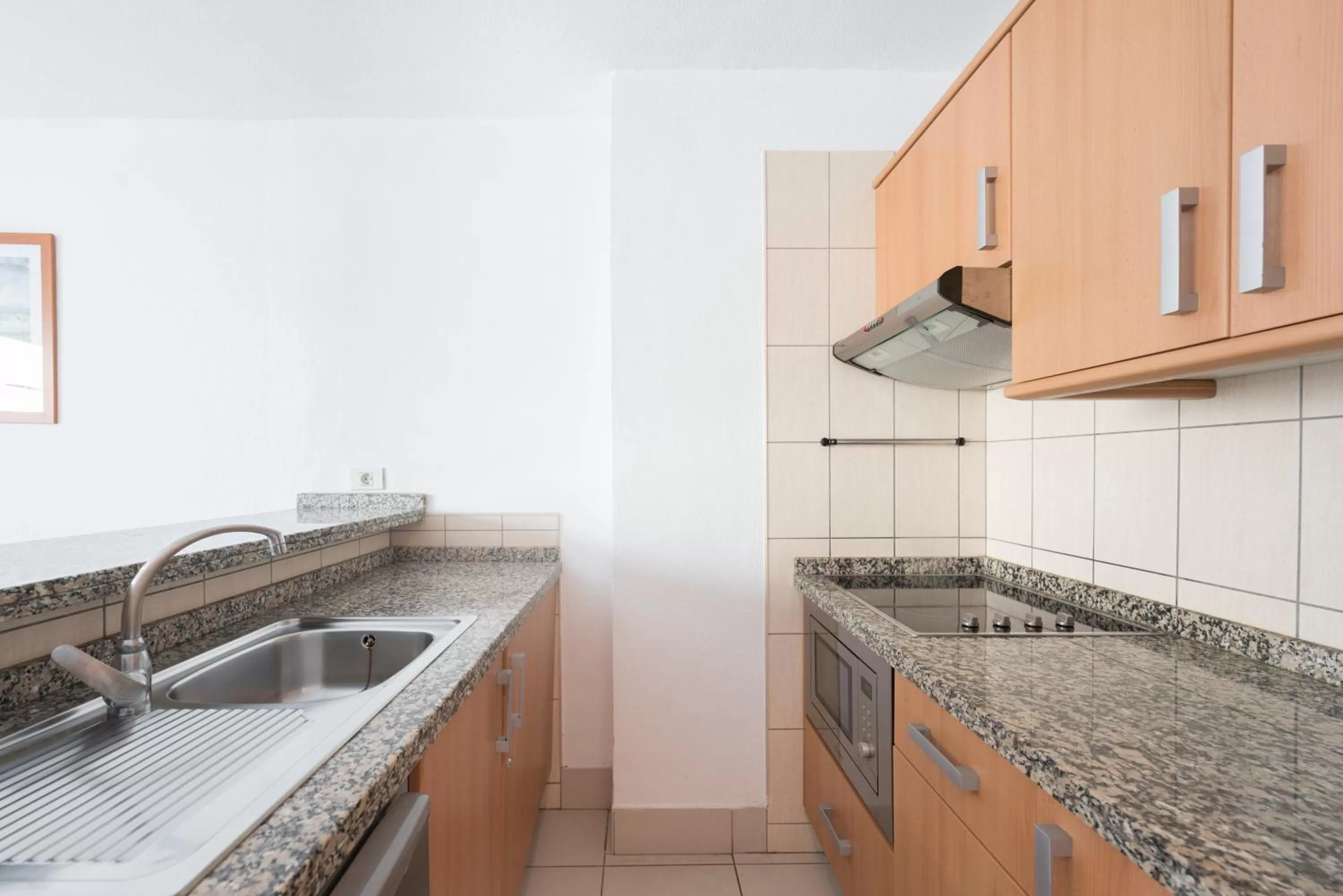 One-Bedroom Apartment in Palm Beach - Excel Hotels & Resorts