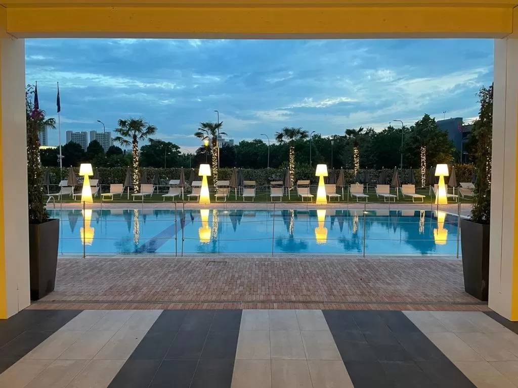 Restaurant/places to eat in The Sydney Hotel