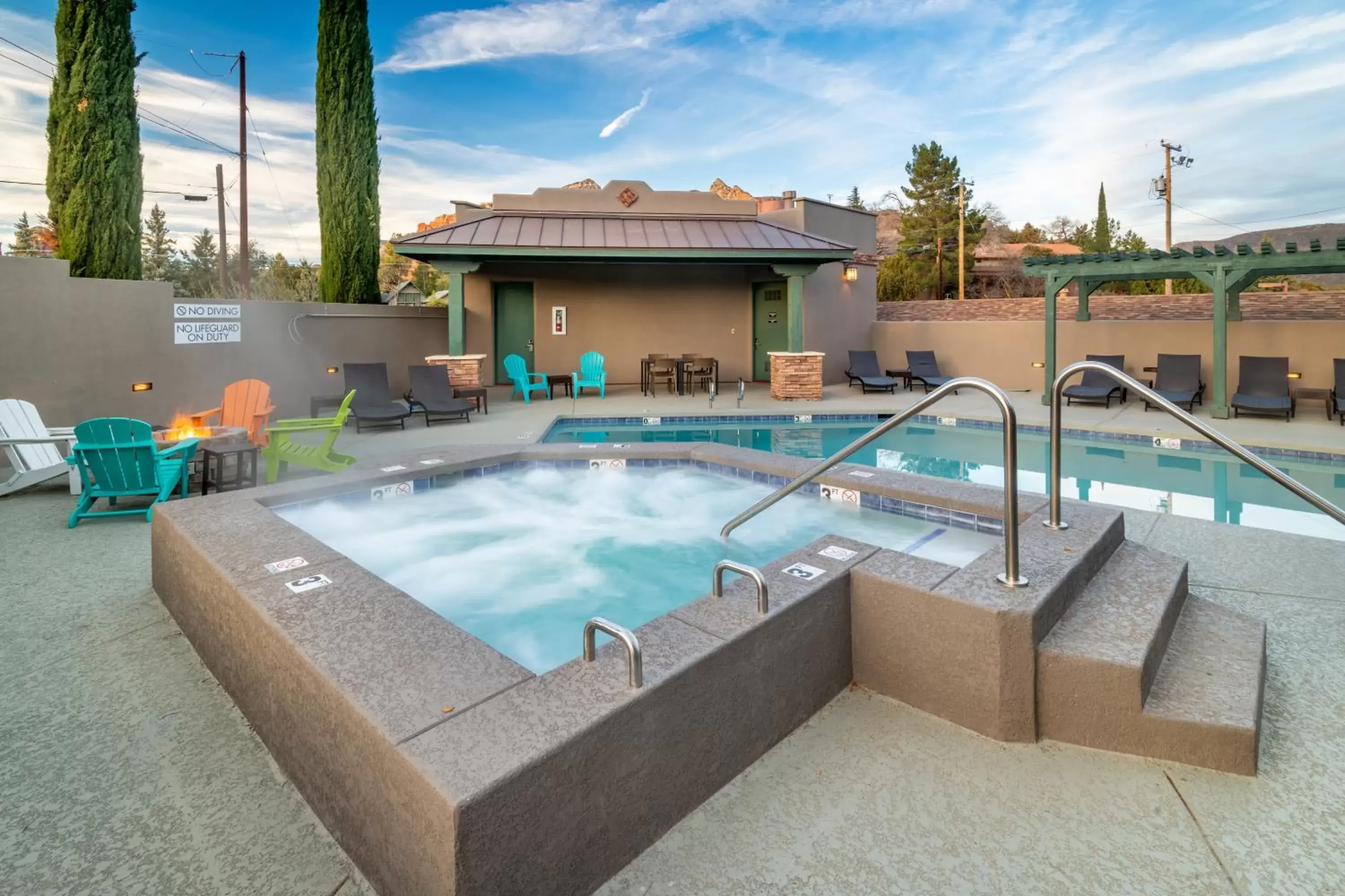 Swimming Pool in Matterhorn Inn