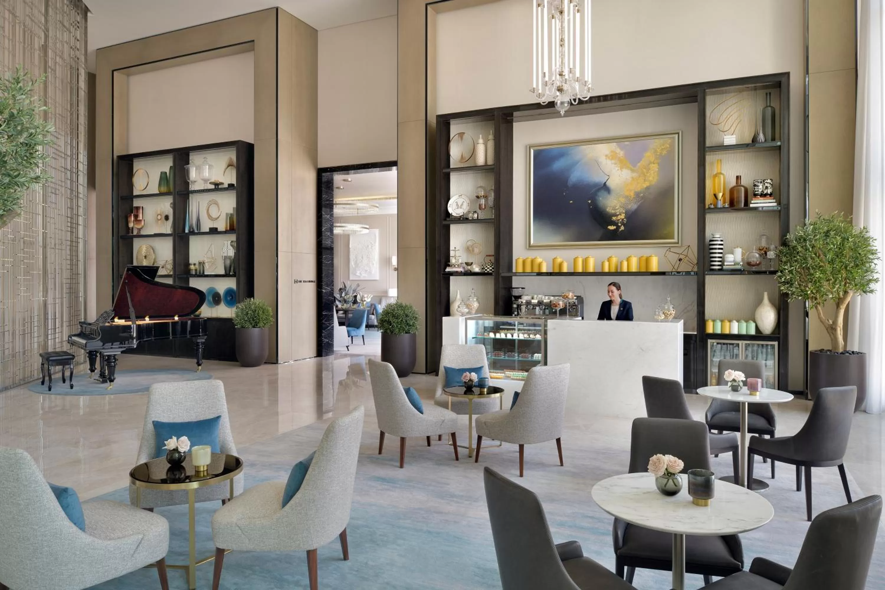 Restaurant/places to eat in Address Dubai Mall