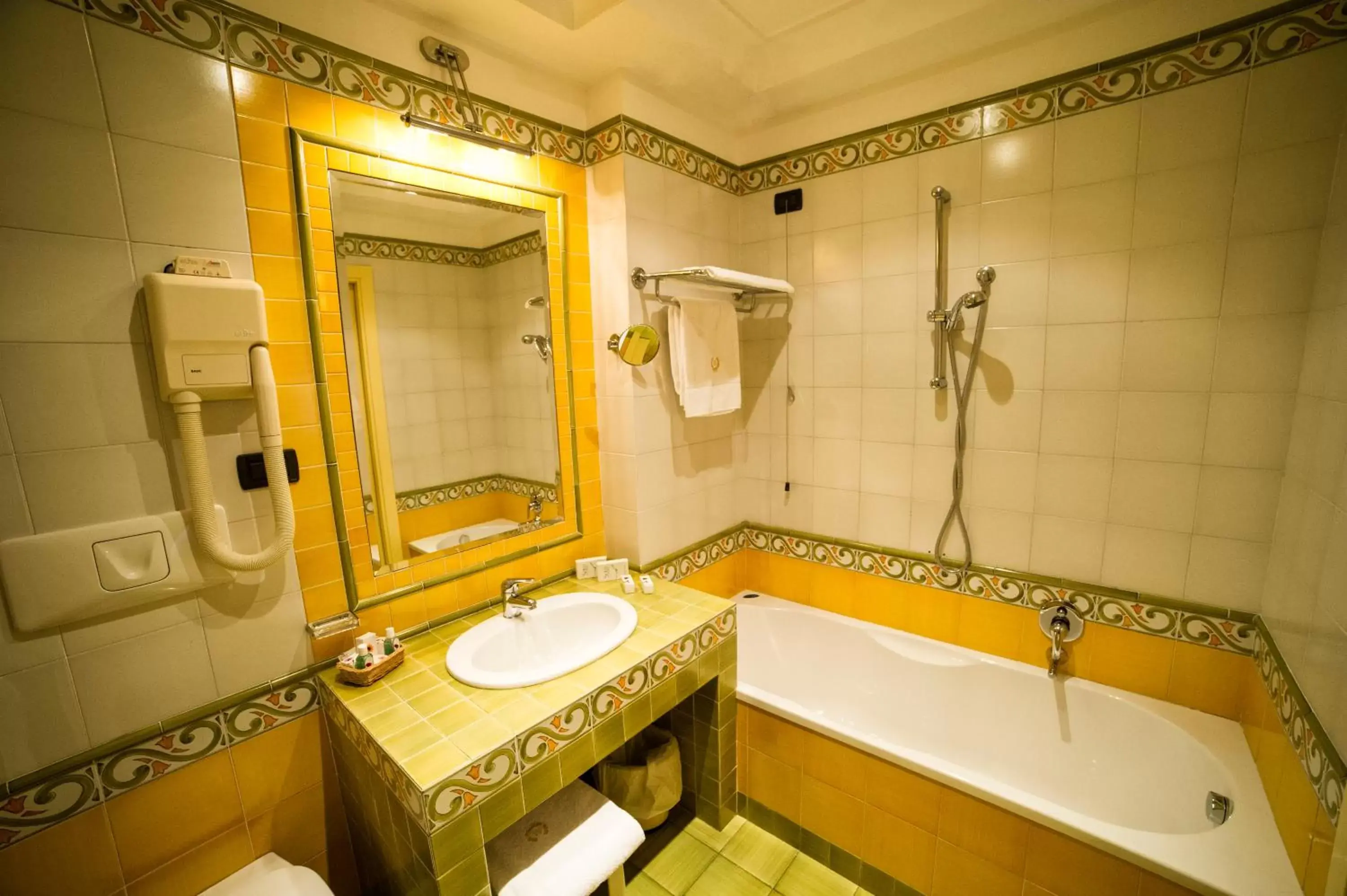Toilet, Bathroom in Grande Albergo Miramare