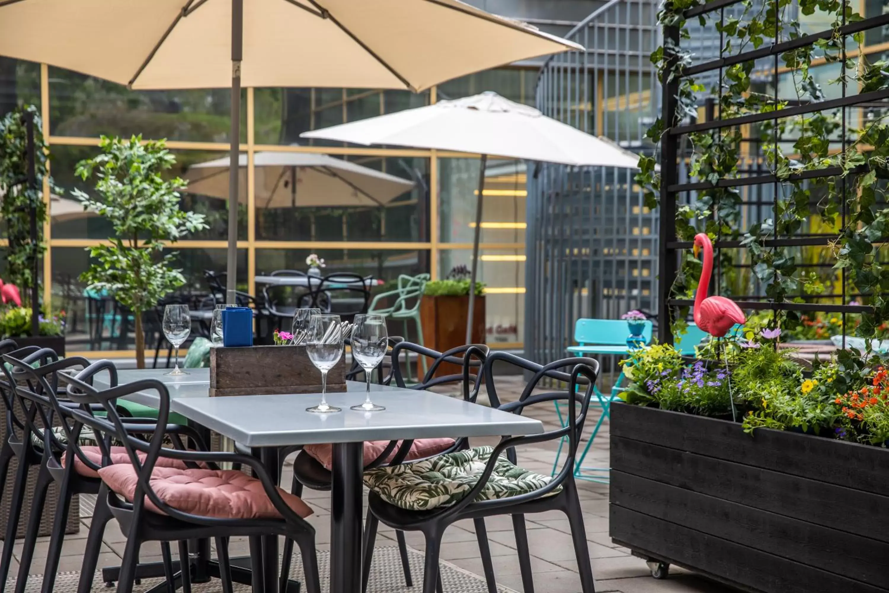 Patio in Park Inn by Radisson Solna